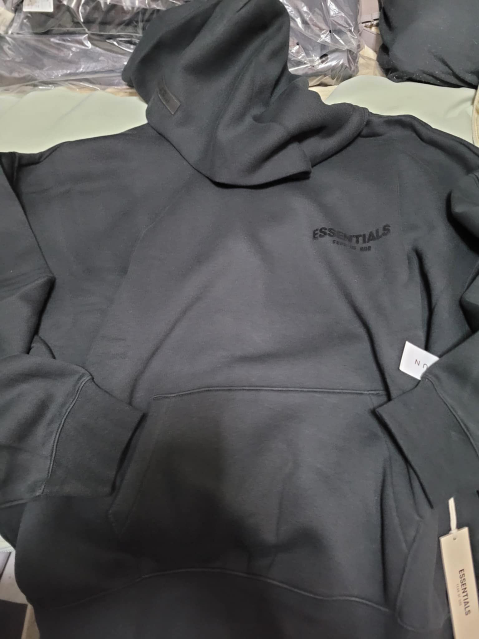 Fear of God sz L Fear of God Essentials Pullover Chest Logo stretch limo Size US L / EU 52-54 / 3 - 5 Thumbnail