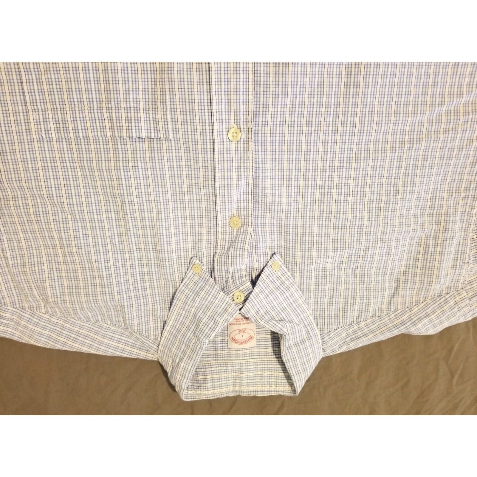 Brooks Brothers Brooks Brothers Blue Button Dress Shirt Short Sleeve Cotton Large Mens Size 42R - 2 Thumbnail