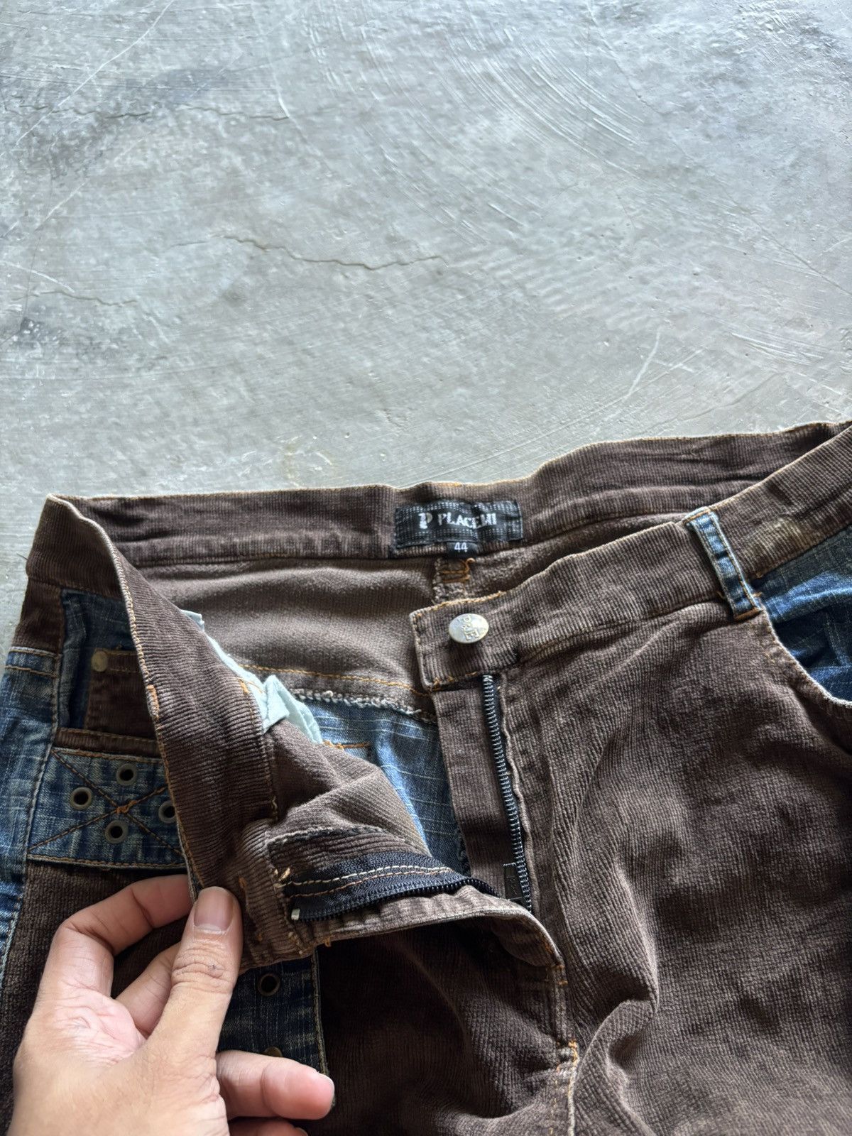 Japanese Brand PLACEMI flare japanese jeans hybrid denim curduroy Size US 31 - 5 Thumbnail