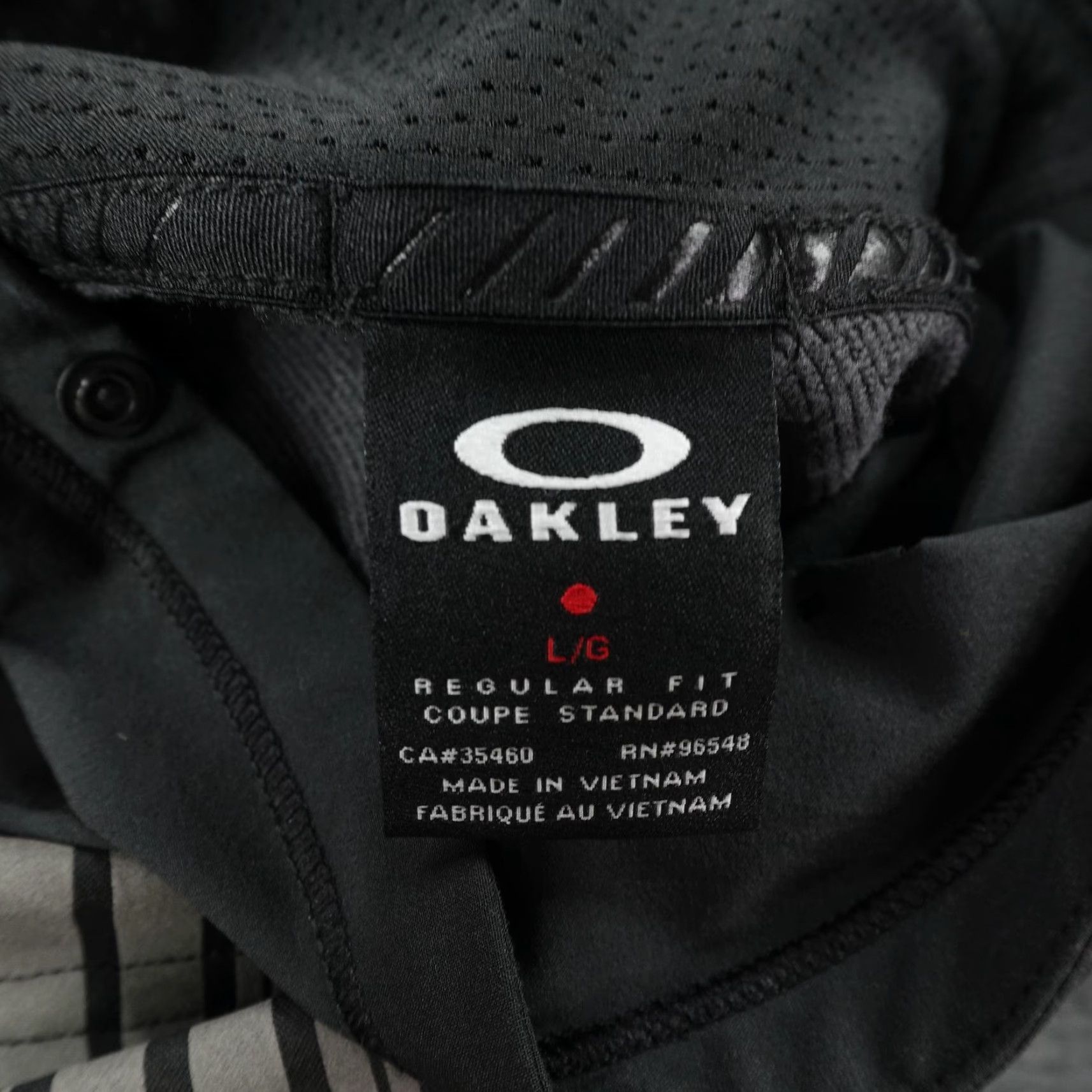 Oakley VINTAGE Oakley Hoodie Mens Large Gray Black Pullover Zip Pockets Logo Knit Sweatshirt Outdoor Athletic Mens Size US L / EU 52-54 / 3 - 7 Thumbnail