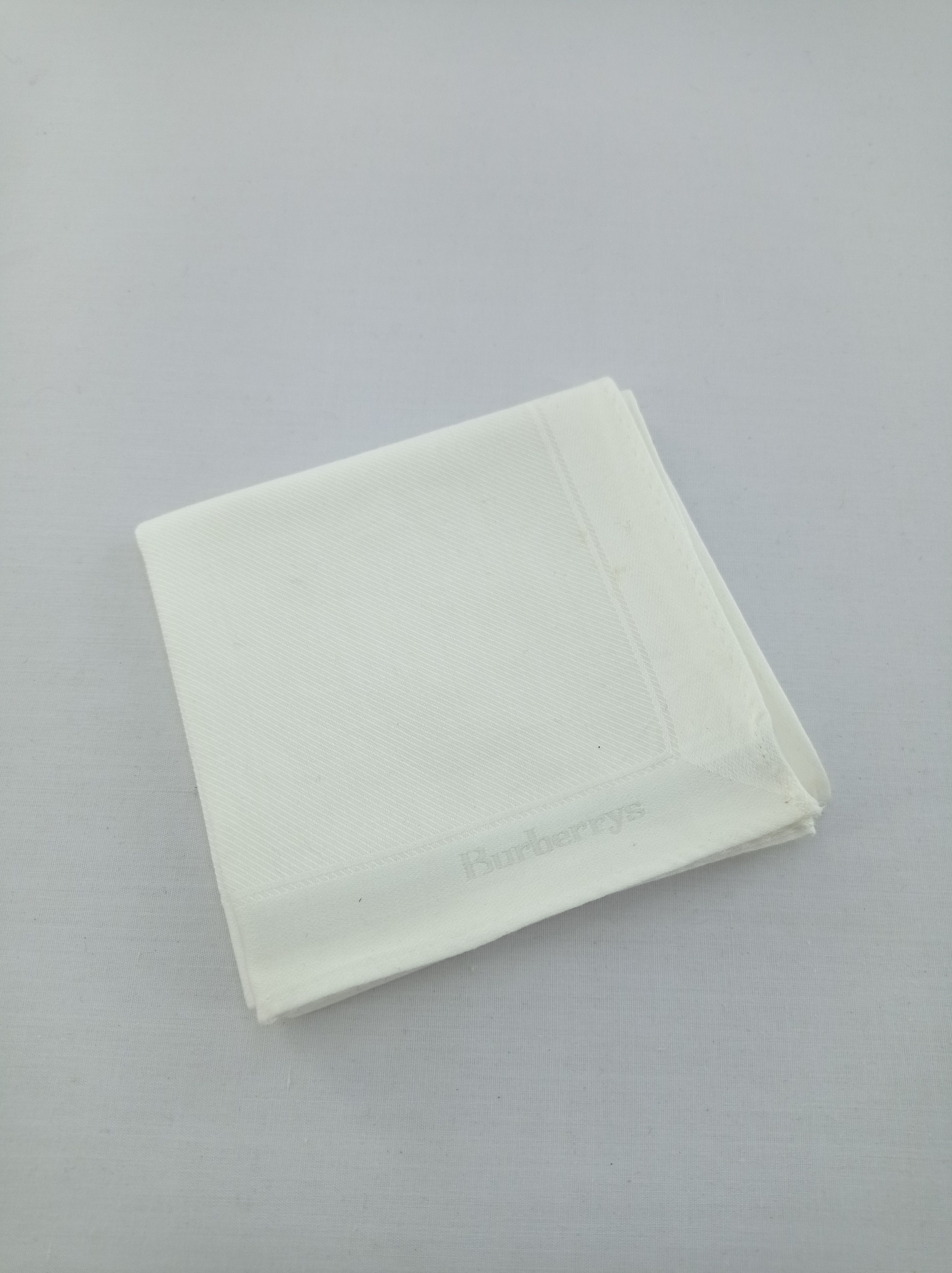 Burberry × Vintage Vintage Burberry Handkerchief / Neckwear / Bandana Size ONE SIZE - 2 Thumbnail