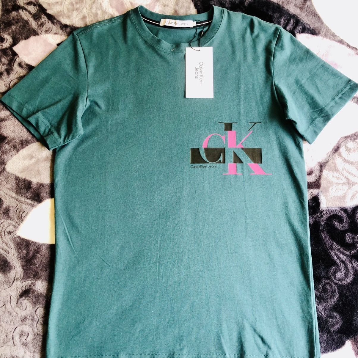 Calvin Klein Calvin Klein T-Shirt Glitched Regular Fit Size US S / EU 44-46 / 1 - 8 Thumbnail