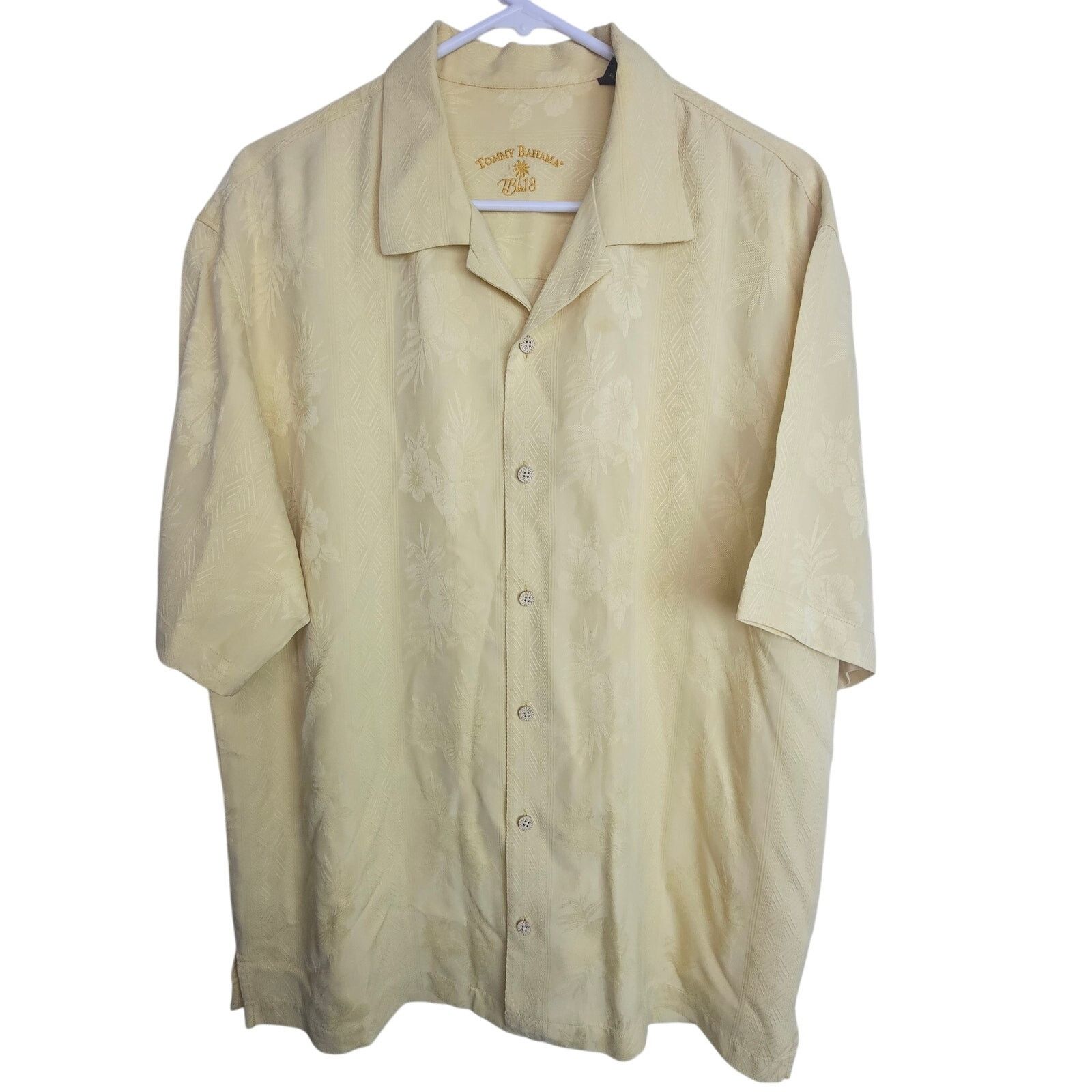 Tommy Bahama Tommy Bahama Hawaiian Shirt L Yellow Silk Floral Breathable Size US L / EU 52-54 / 3 - 1 Thumbnail