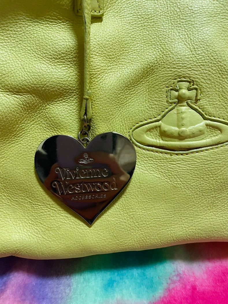 Vivienne Westwood Vivienne Westwood size os Lemon yellow handbag Size ONE SIZE - 8 Thumbnail