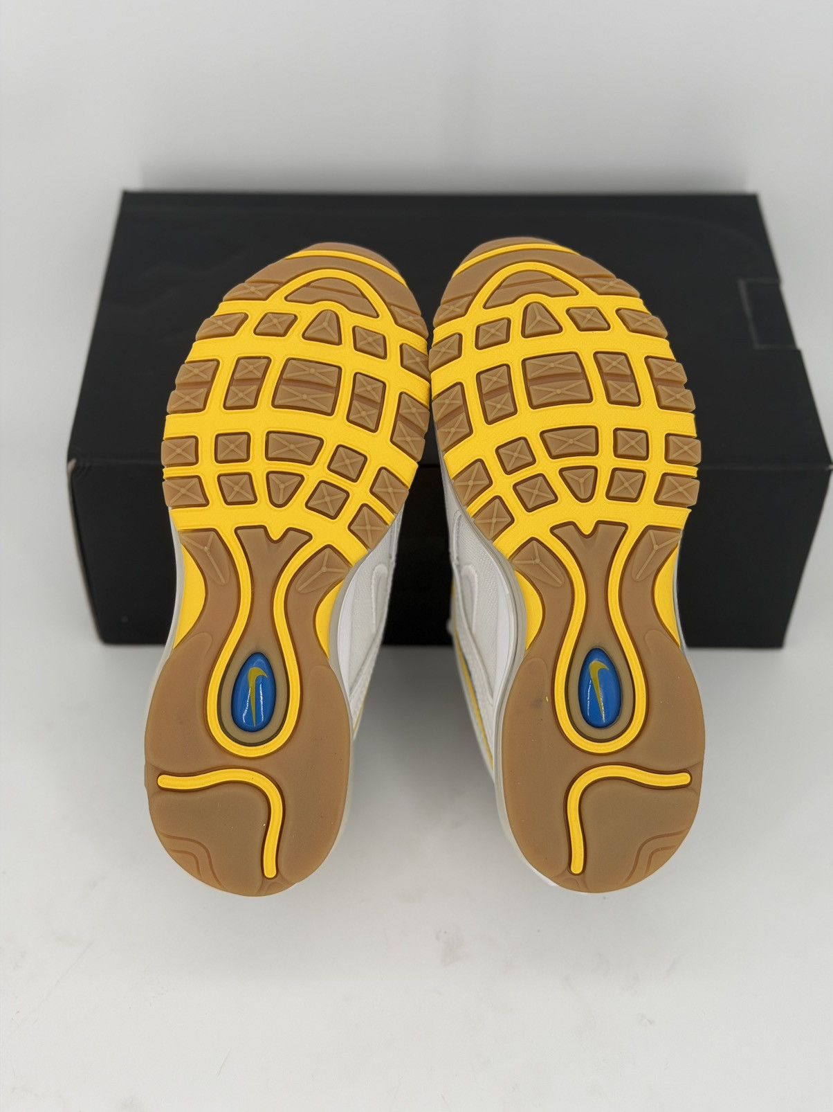 Nike Undefeated × Nike Air Max 97 'UCLA NWT Size US 5.5 / EU 38 - 3 Thumbnail