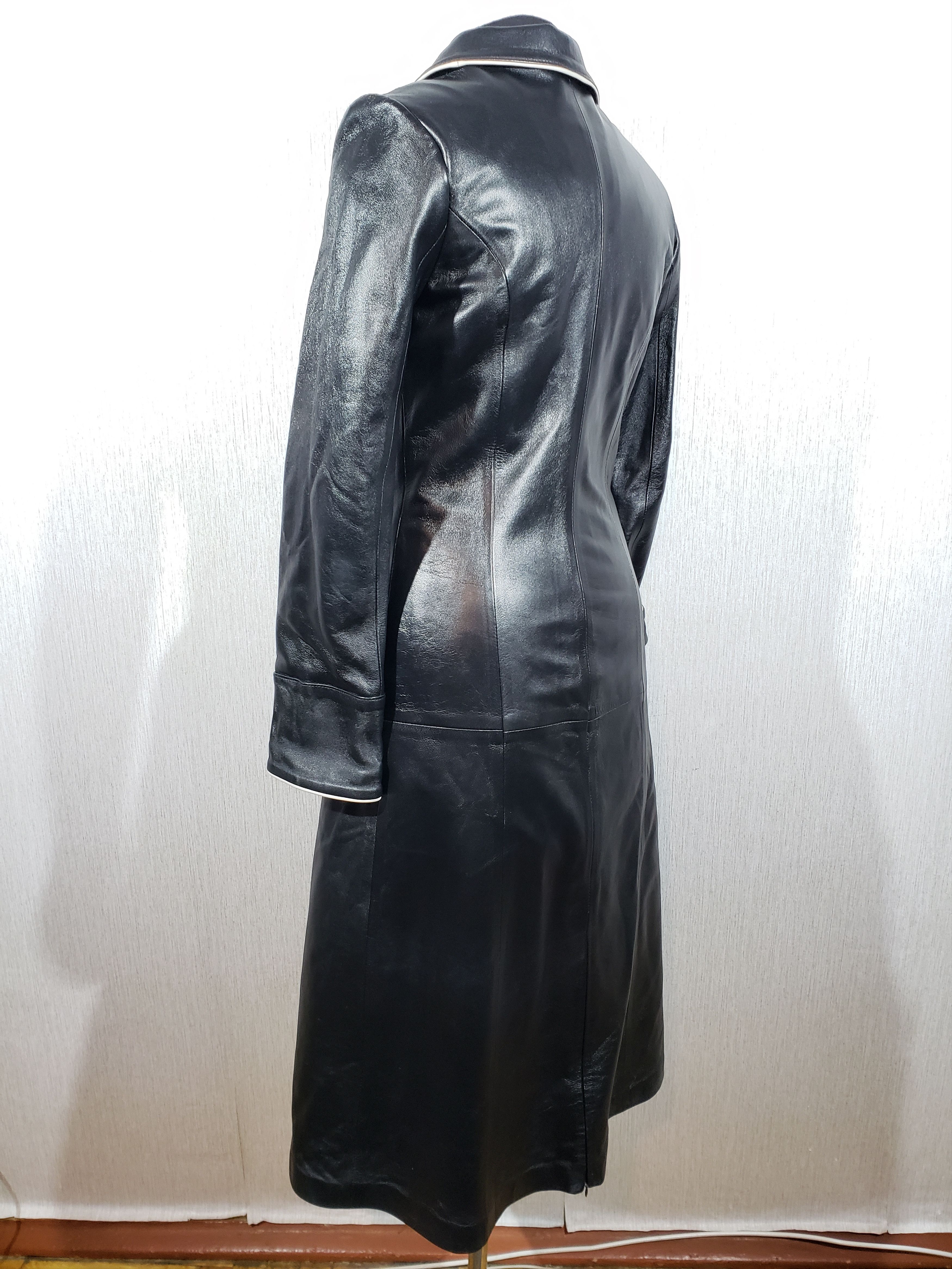 Uniqlo Elegant women's black leather jacket. Size S / US 4 / IT 40 - 6 Thumbnail