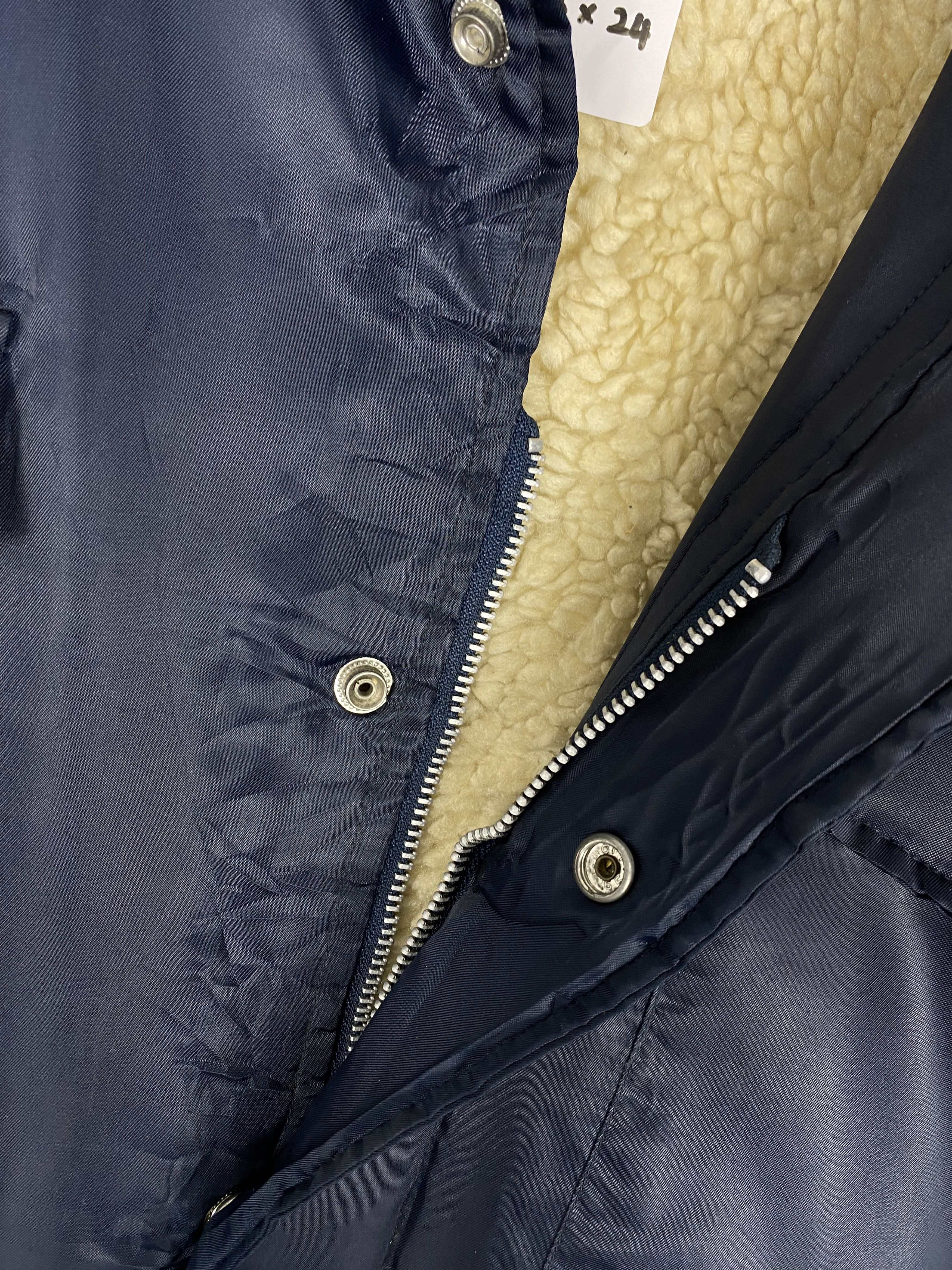 Japanese Brand Vintage White Bird Fleece Lining Multi Pocket Warm Jacket Size US L / EU 52-54 / 3 - 4 Thumbnail