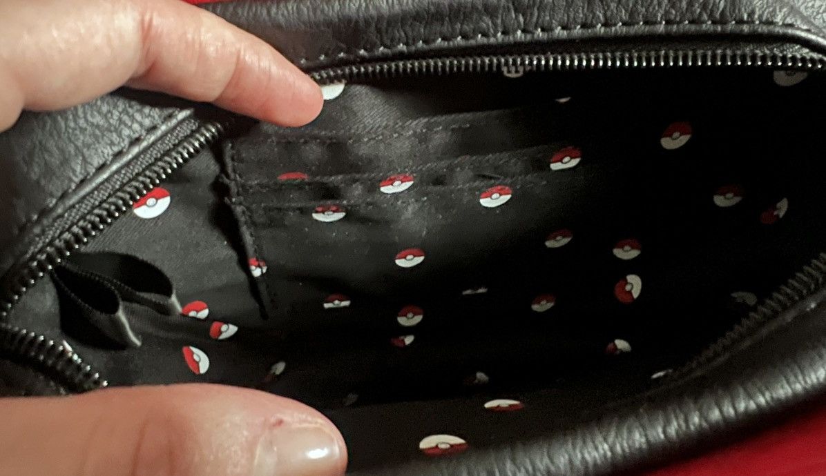 Loungefly x Pokémon Pokeball Heart Bag