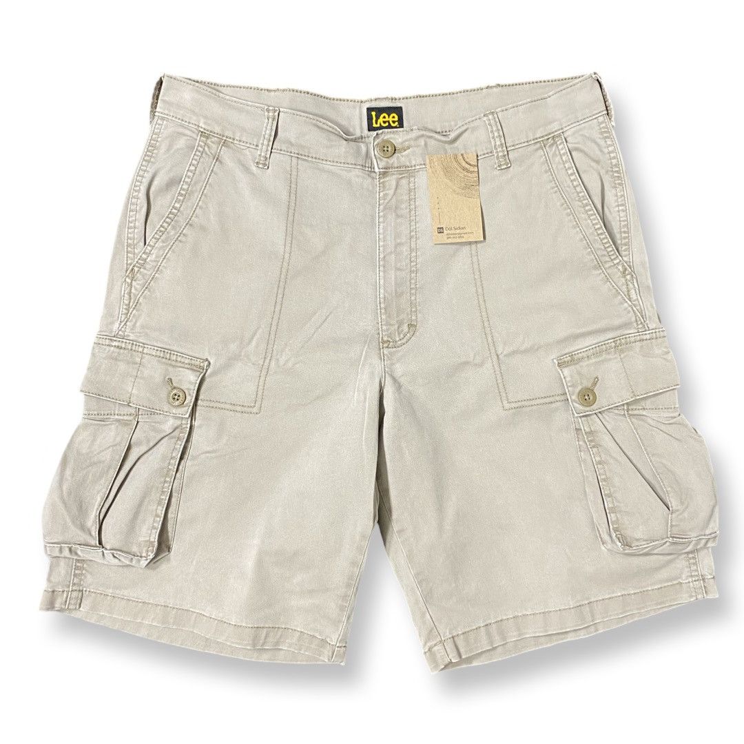 Lee Lee Men’s Beige Cargo Shorts Size 34 Size US 34 / EU 50 - 2 Thumbnail