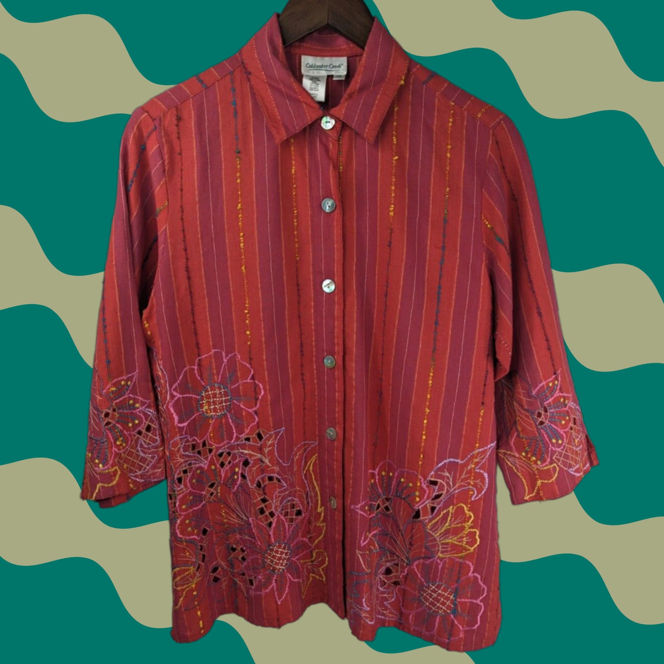 Coldwater Creek Coldwater Creek Shirt Women’s PM Red Floral 3/4 Sleeve Button Up Cotton Acrylic Embroidered White? Size M / US 6-8 / IT 42-44 - 1 Thumbnail