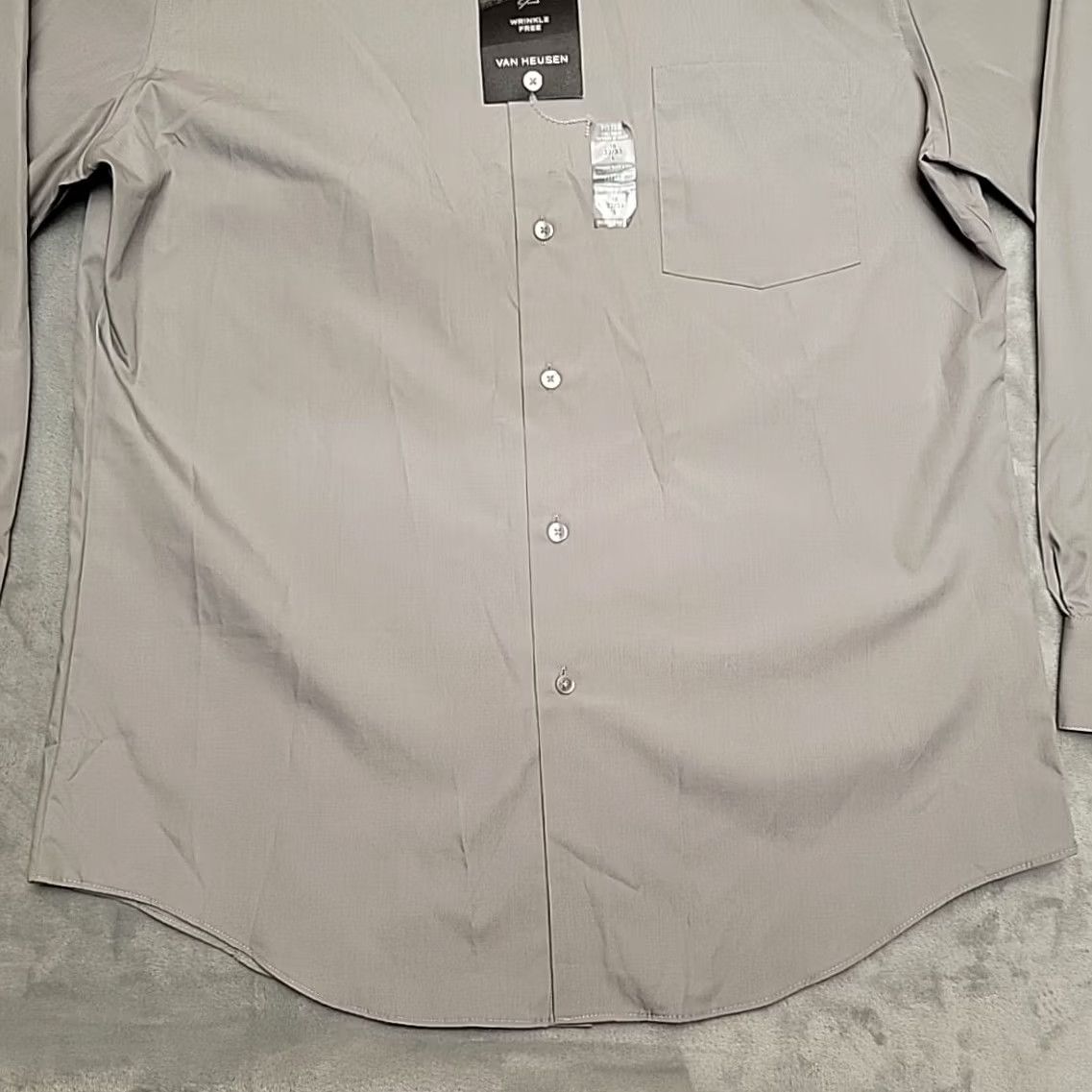 Van Heusen Van Heusen Shirt Mens LT Gray Fitted Tapered Waist Wrinkle Resistant Casual Button-Up Short Sleeve Collared 16 Size US L / EU 52-54 / 3 - 2 Thumbnail
