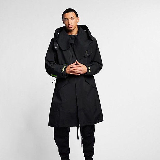 Nike ACG Trench Coat Medium