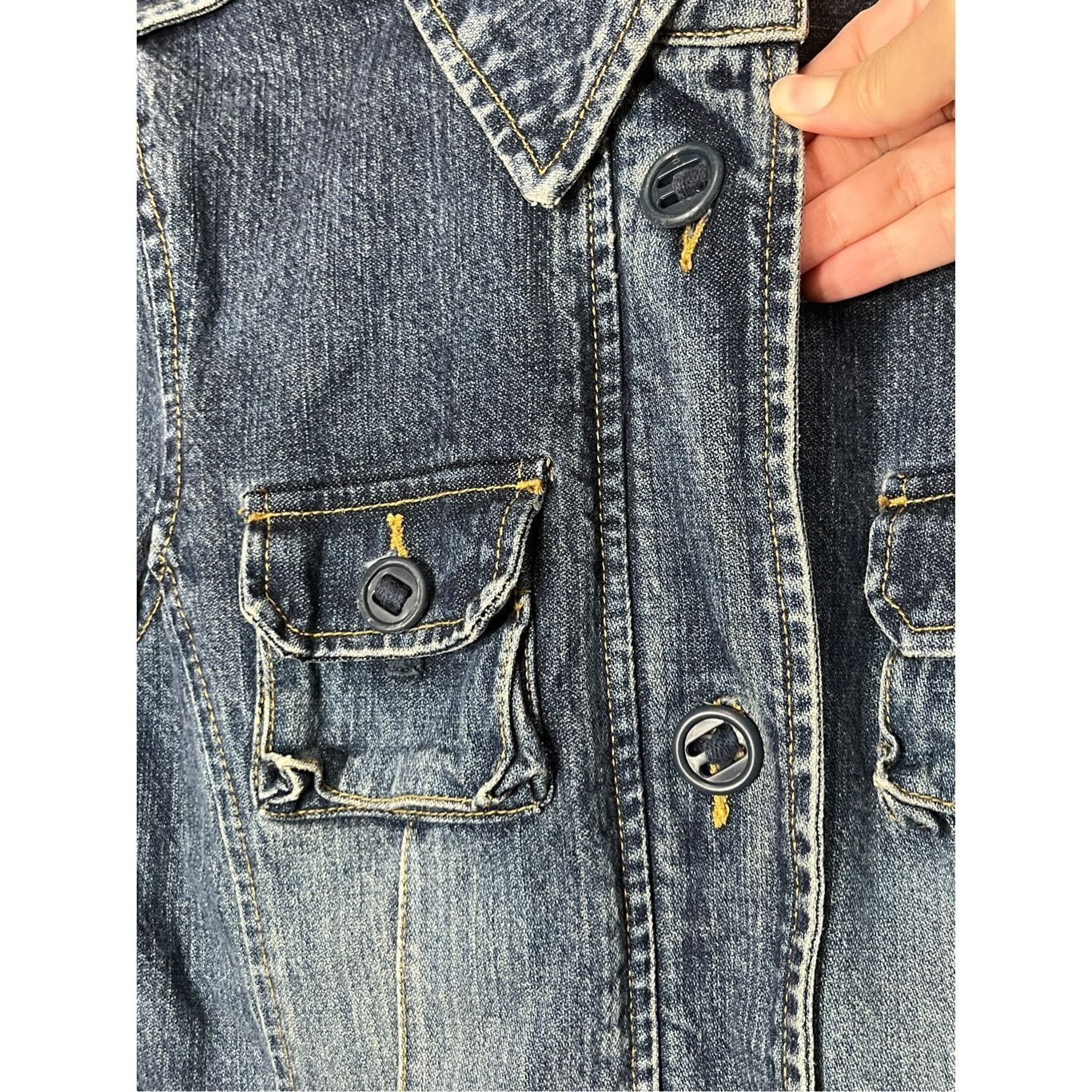 Old Navy Vintage Old Navy Women's Y2K 100% Cotton Denim Jean Jacket S Size S / US 4 / IT 40 - 4 Thumbnail