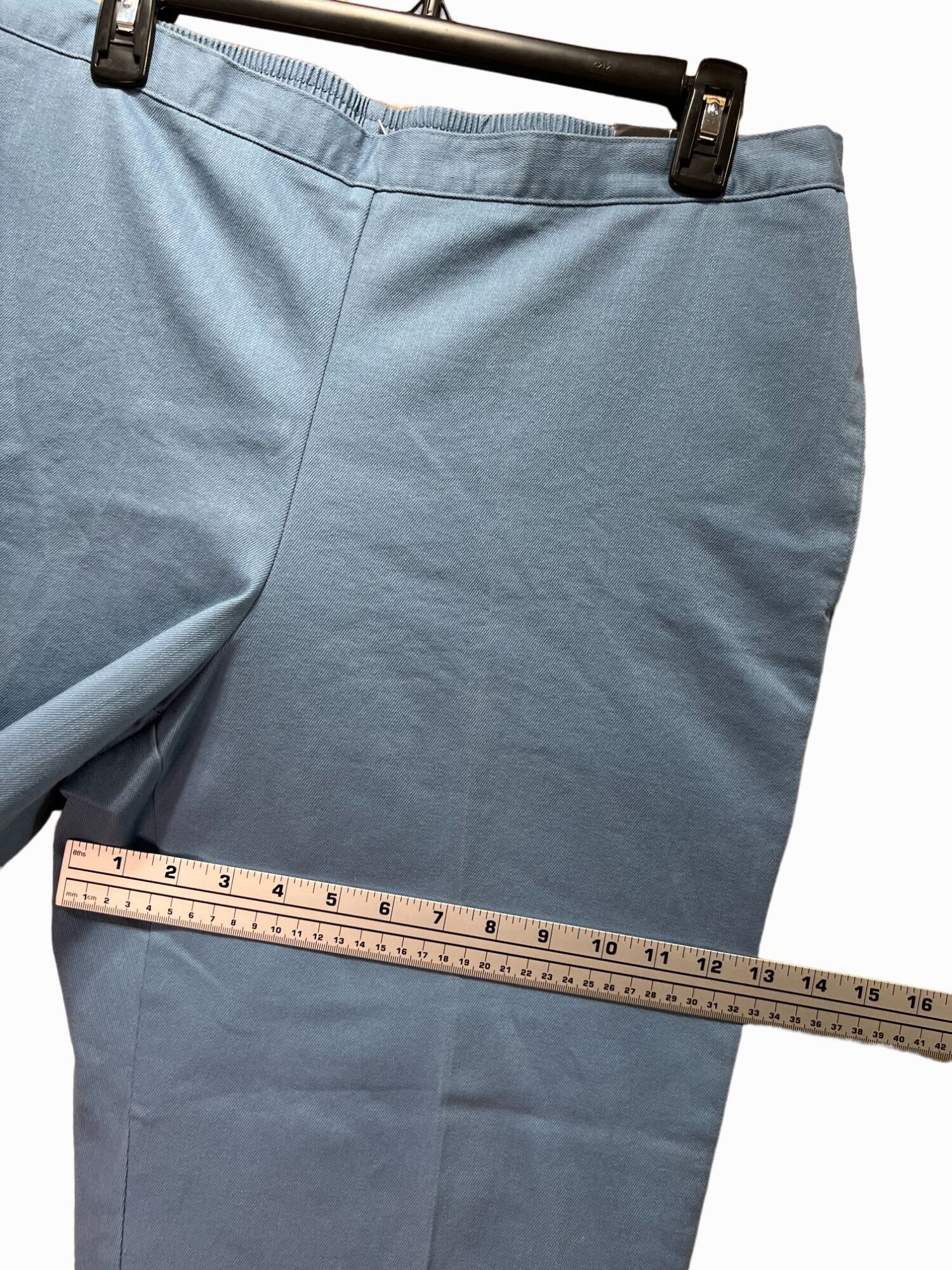 Other Alfred Dunner Women's Pull-On Elastic Waist Pant - Light Blu Size 38" / US 16 / IT 52 - 5 Thumbnail