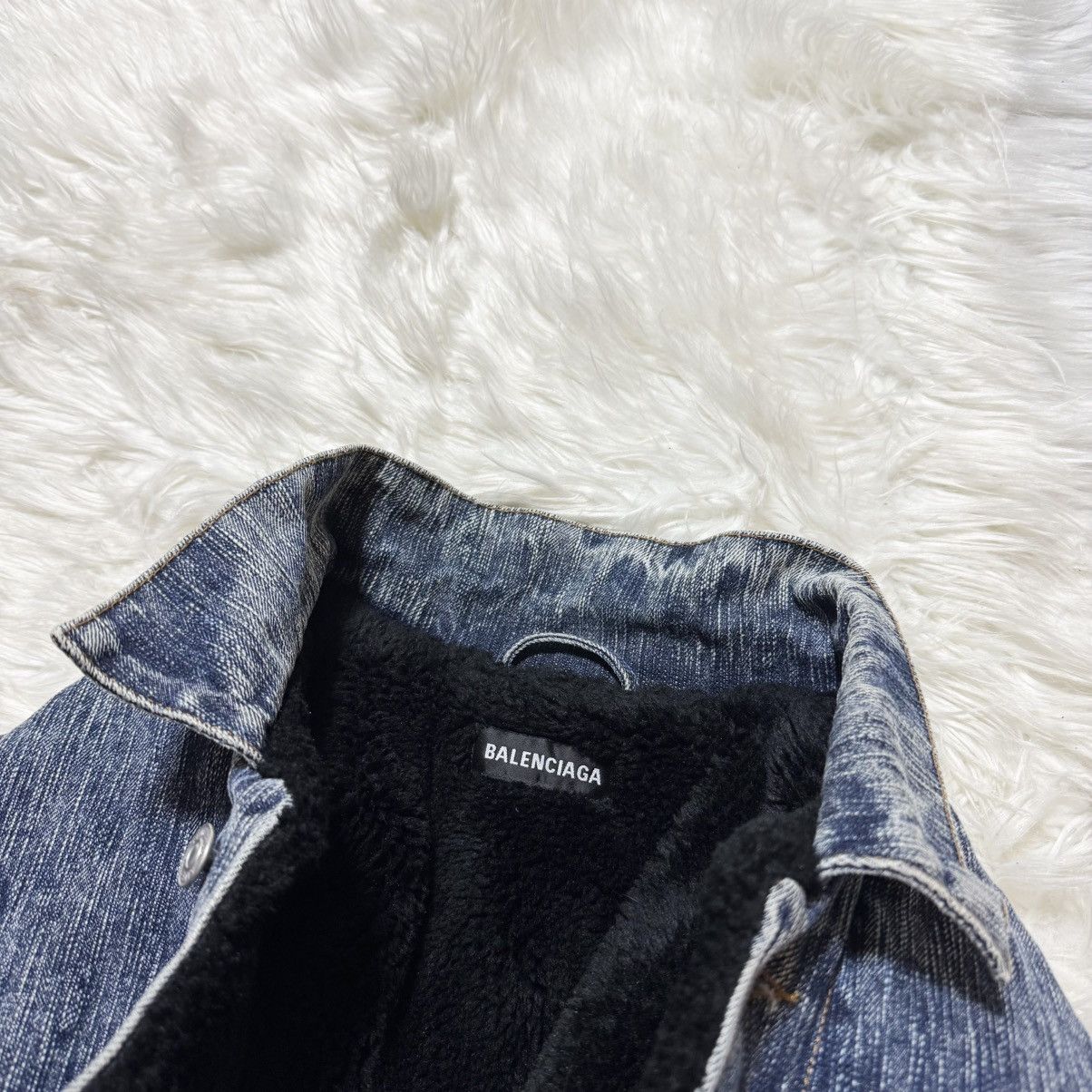 Balenciaga Balenciaga Boa Fur-Lined Marbled Denim Bomber Jacket, Size US S / EU 44-46 / 1 - 13 Thumbnail