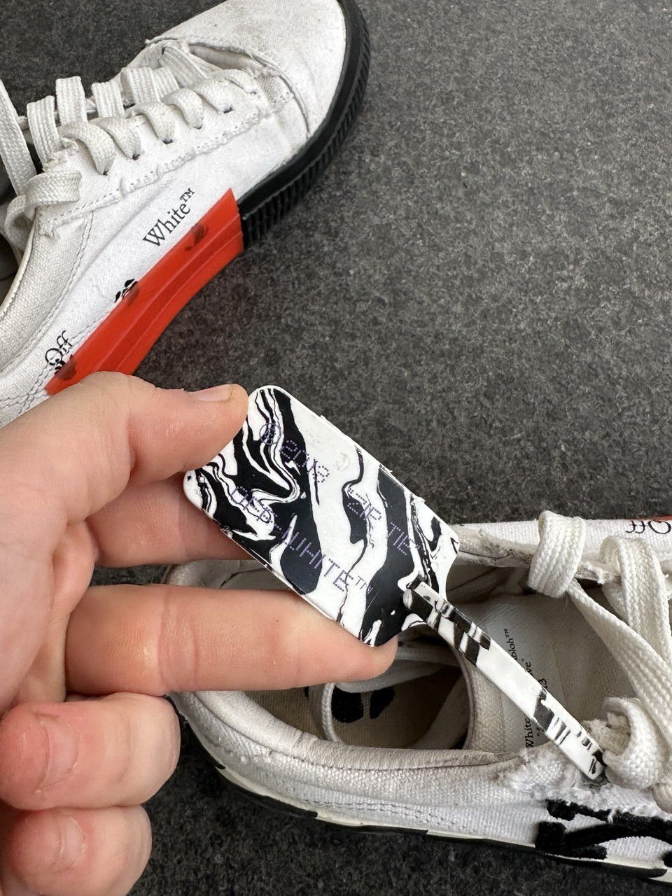 Off-White off-white low vulcanized sneakers Size US 8 / IT 38 - 6 Thumbnail
