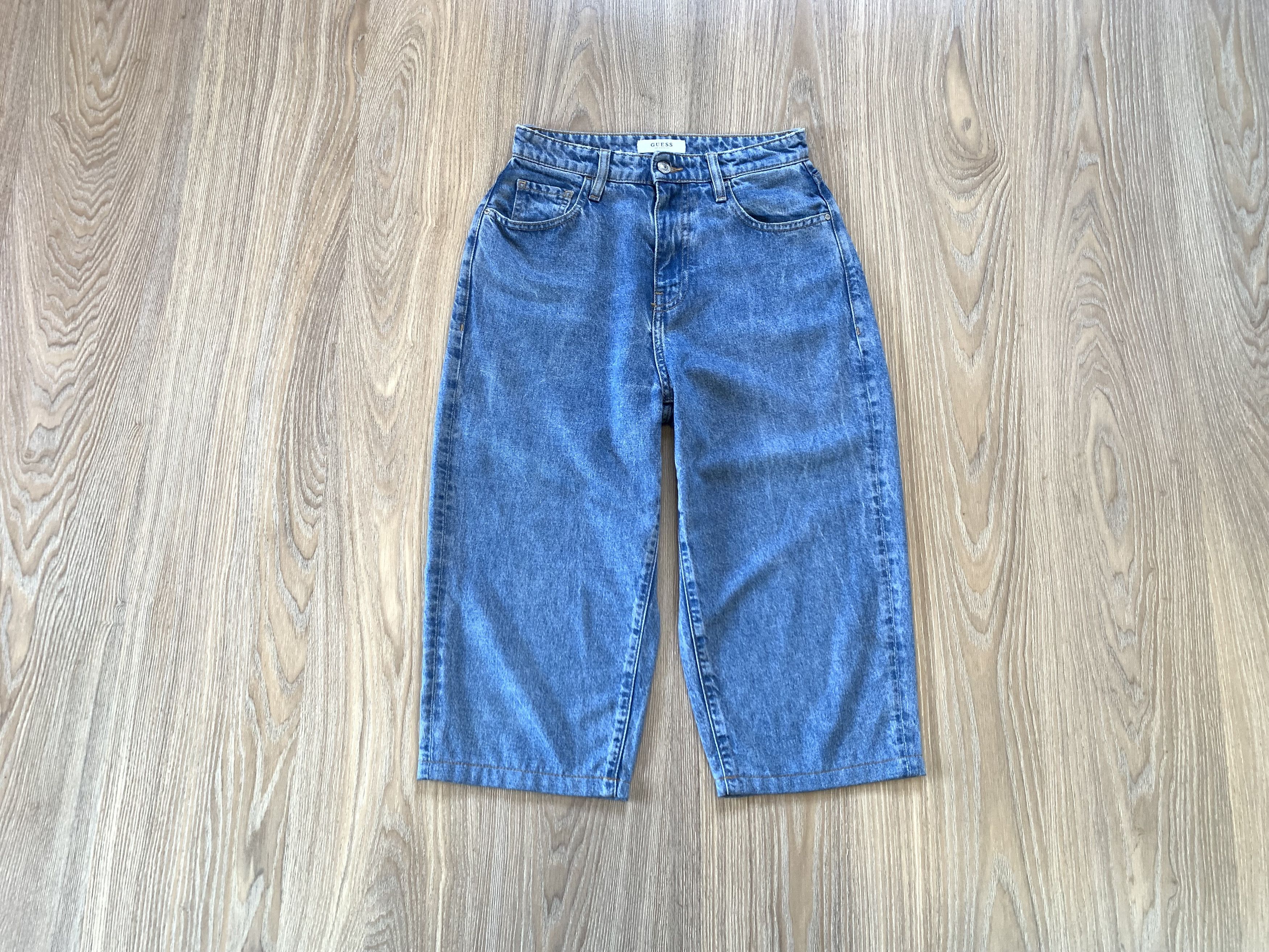 Guess Guess Women’s Light Blue Denim Shorts Breeches Size 25" / US 0 / IT 36 - 1 Thumbnail