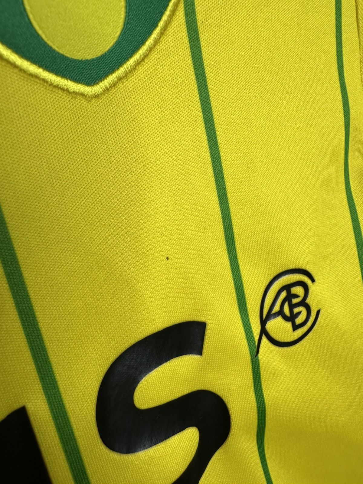 Jerzees Joma Norwich City Home football shirt 2022 - 2023 Size US L / EU 52-54 / 3 - 14 Thumbnail