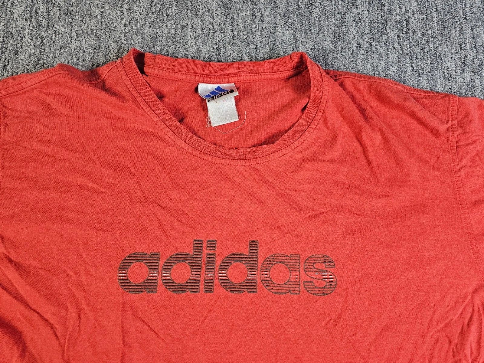 Adidas Adidas Y2K 2001 Spellout Faded Red Graphic Tee Vintage XL Size US XL / EU 56 / 4 - 2 Thumbnail