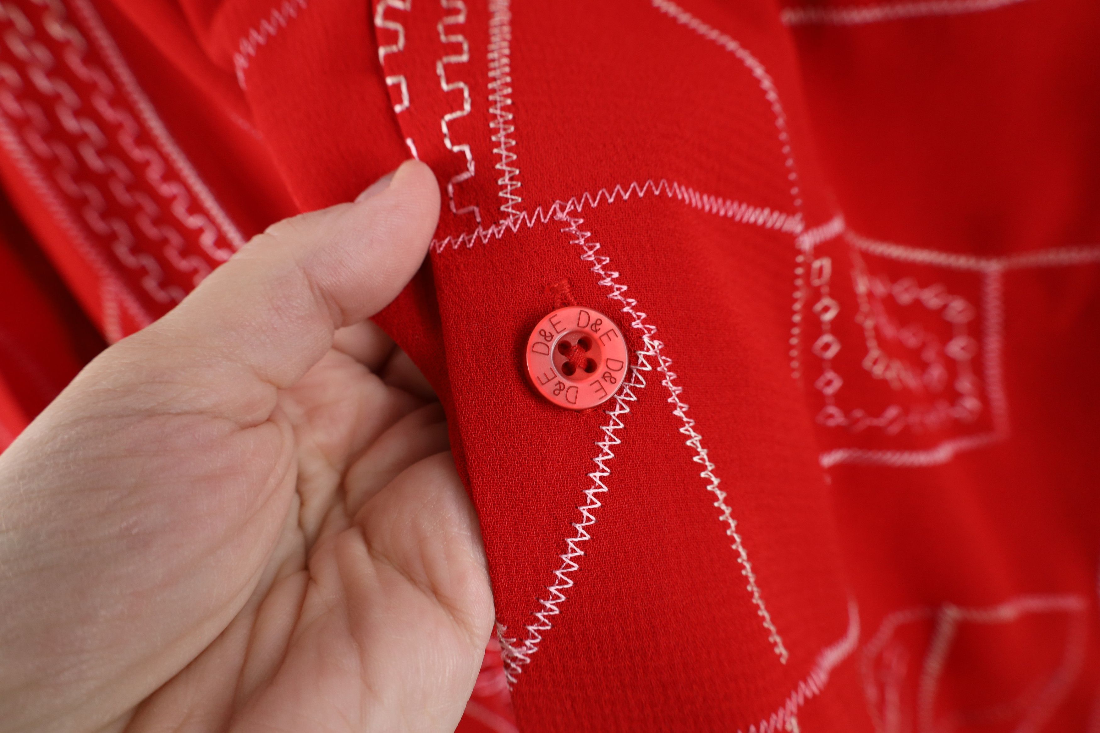 Vintage Vintage 90s Streetwear Geometric Baggy Fit Button Shirt Red Size US XXL / EU 58 / 5 - 5 Thumbnail