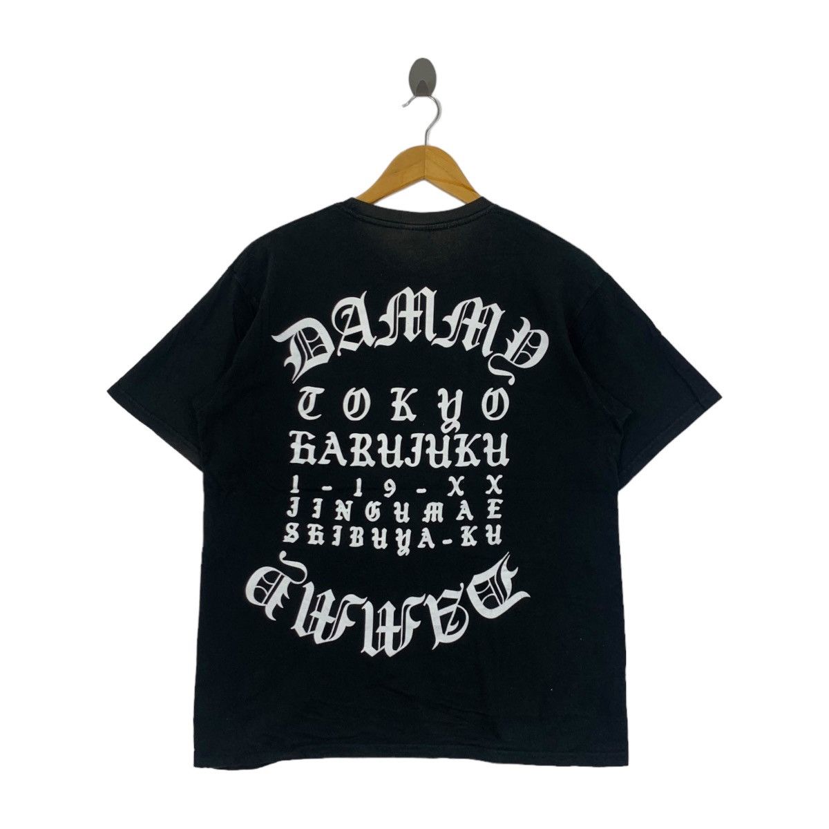 Vintage DAMMY TOKYO HARAJUKU Old English Text Tee Shirt Size US XL / EU 56 / 4 - 4 Thumbnail