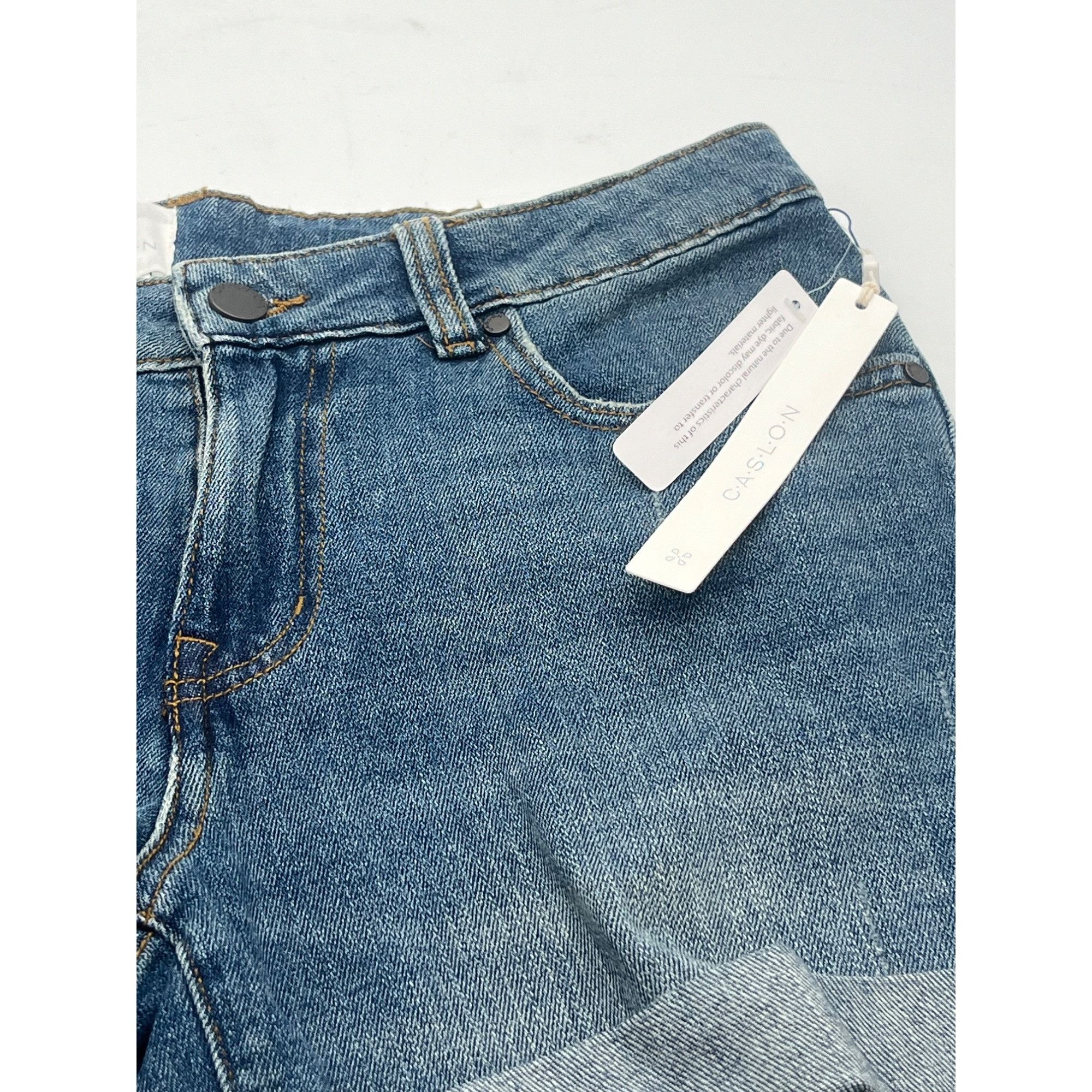 Other Caslon Boyfriend Shorts in Medium Destruct, 29 Size 29" - 4 Thumbnail