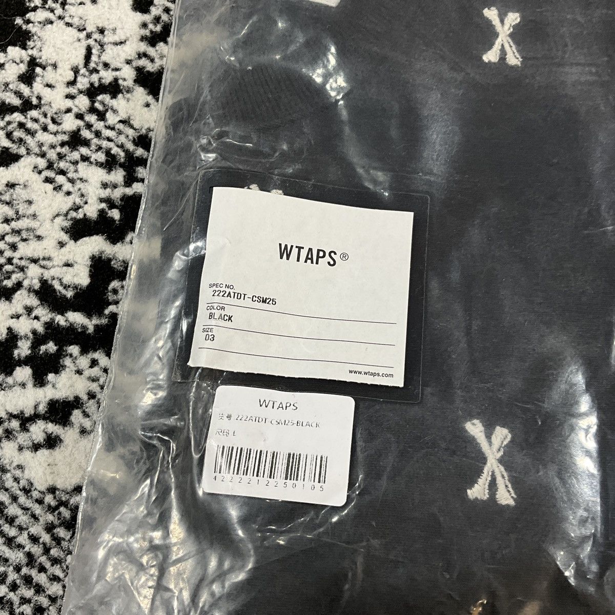 Wtaps WTAPS ACNE BONES CREWNECK Size US L / EU 52-54 / 3 - 11 Thumbnail