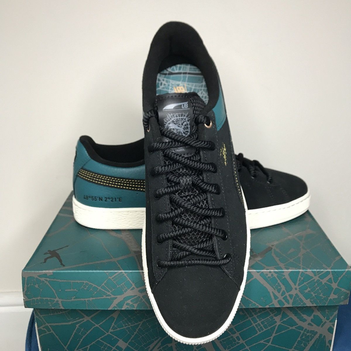 Puma PUMA x USAIN BOLT SUEDE SIZE 10 US Size US 10 / EU 43 - 12 Thumbnail
