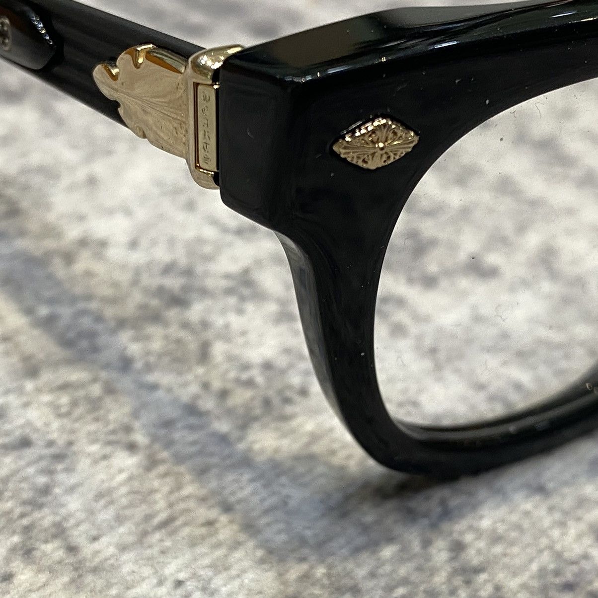 Chrome Hearts CHROME HEARTS BAGGINS BLACK PLASTIC/ 18KGP Size ONE SIZE - 12 Thumbnail