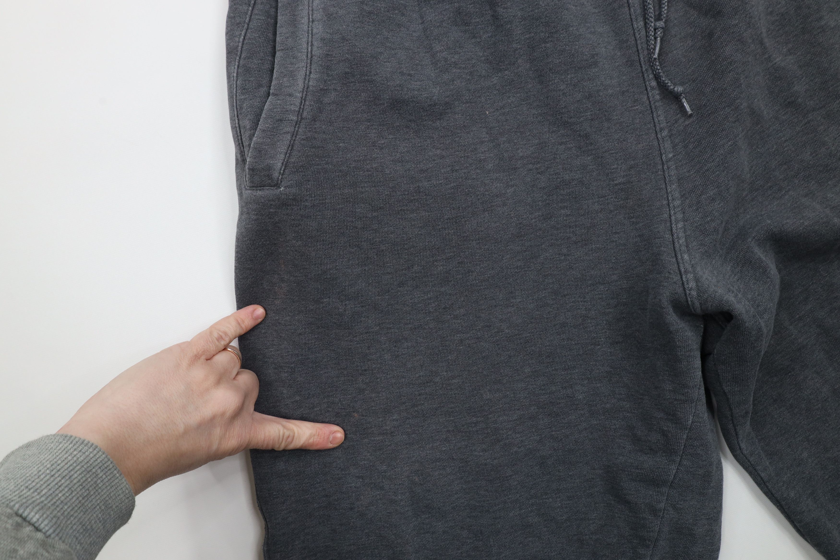 Reebok × Vintage Vintage 90s Reebok Spell Out Cuffed Sweatpants Joggers Gray Size US 38 / EU 54 - 8 Thumbnail