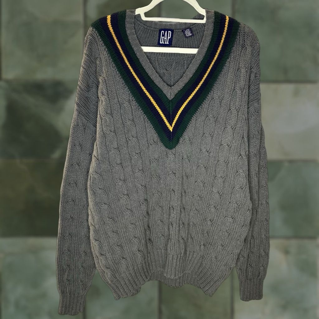 Gap VINTAGE Gap Cable Knit Cr icket Tennis Pullover V-Neck Sweater Heavyweight Large Size US L / EU 52-54 / 3 - 1 Thumbnail