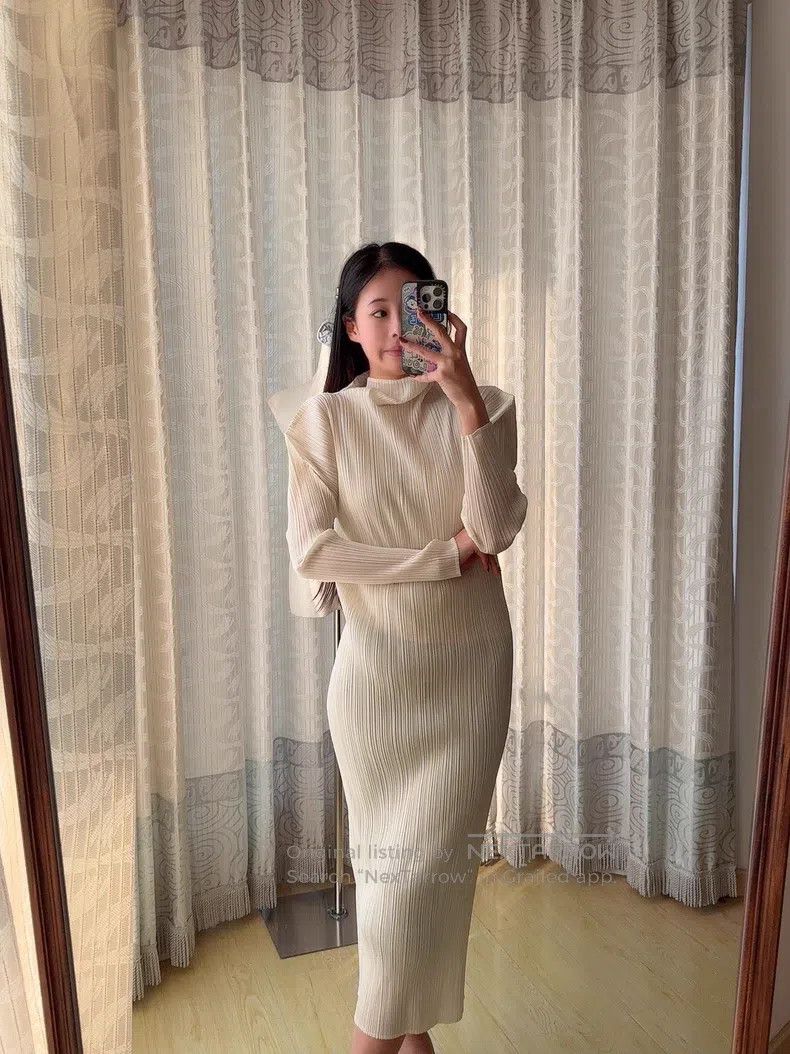 Issey Miyake Issey Miyake Cream White Dress Size M / US 6-8 / IT 42-44 - 1 Thumbnail