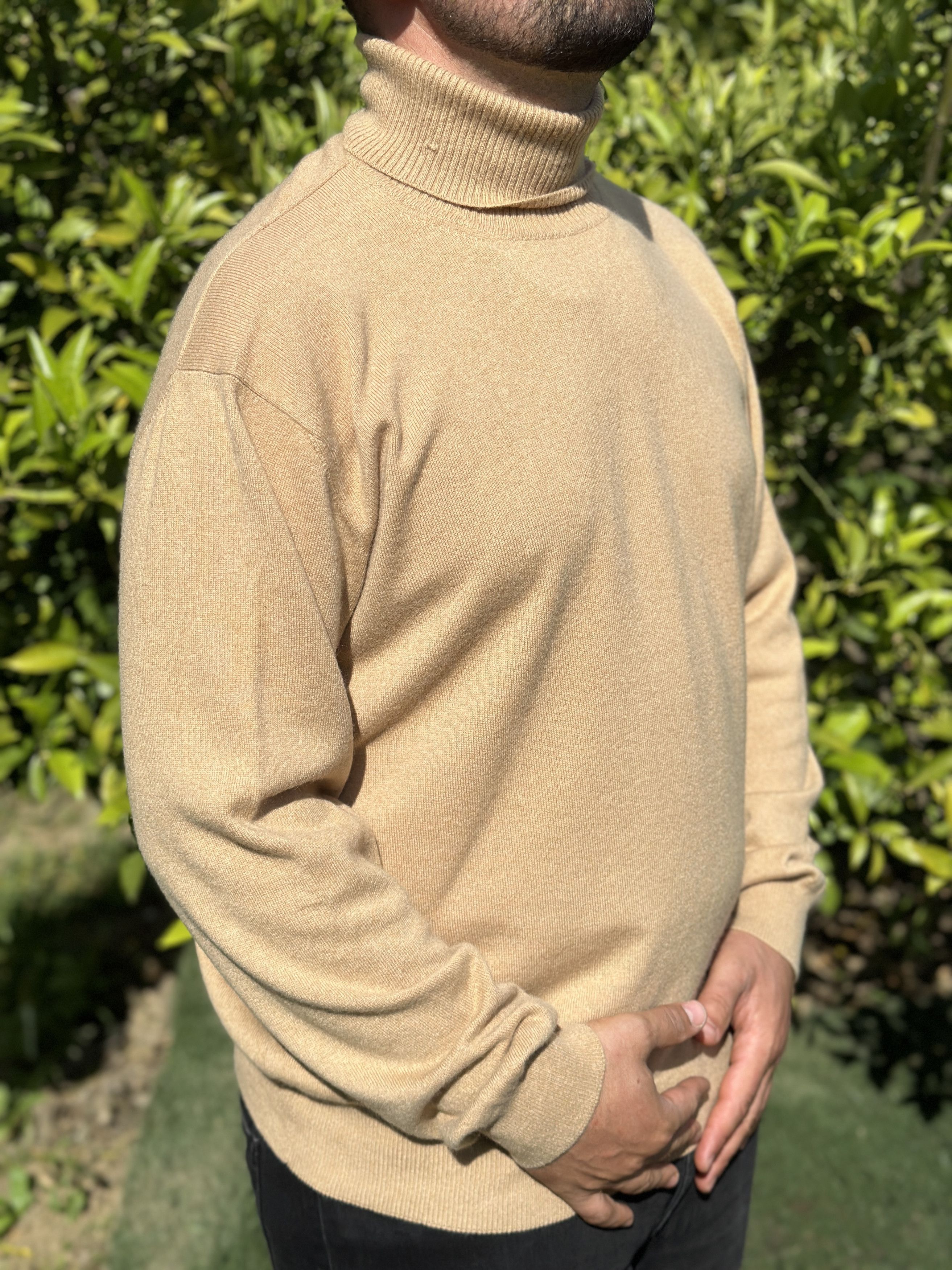 Brioni Cashmere Brioni Solid Light Turtle Neck Size 2XL Slim Fit Size US XXL / EU 58 / 5 - 11 Thumbnail