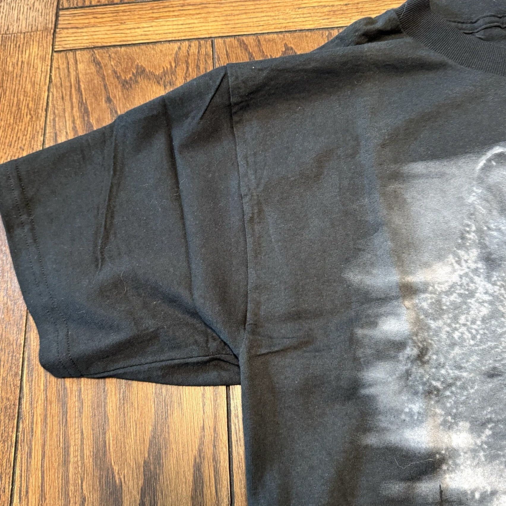 Vintage VINTAGE 90s Howling Wolf Moon All Over Print T Shirt Large Nature Wild Animal TNT Mens Short Sleeve Crew Neck Cotton Black Size US L / EU 52-54 / 3 - 4 Thumbnail