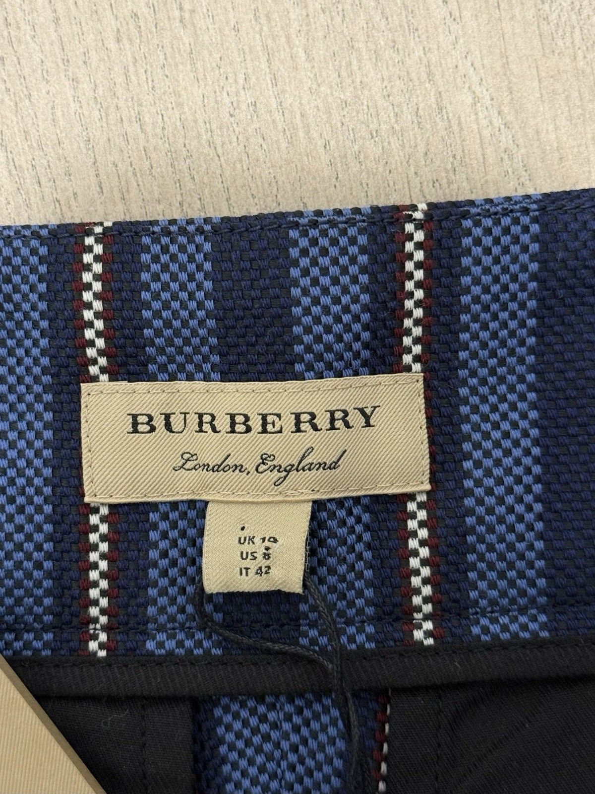 Burberry DDP Womens Burberry Stripped Shorts size IT-42 / US-8 Size 28" / US 6 / IT 42 - 12 Thumbnail