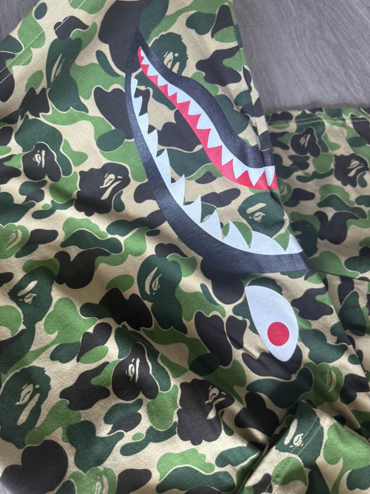 Bape Bape x Formula 1 Tee Size US XL / EU 56 / 4 - 5 Thumbnail