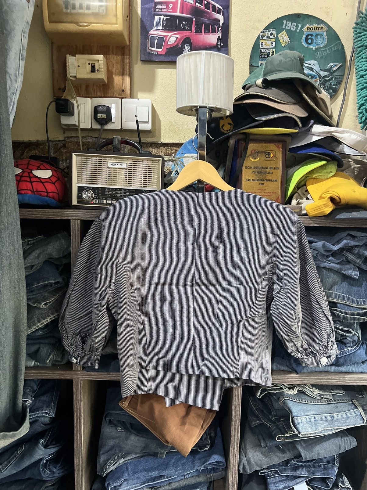 Christian Dior Monsieur 🔥Vintage Christian Dior Button Up Cropped Shirt Size S / US 4 / IT 40 - 2 Thumbnail