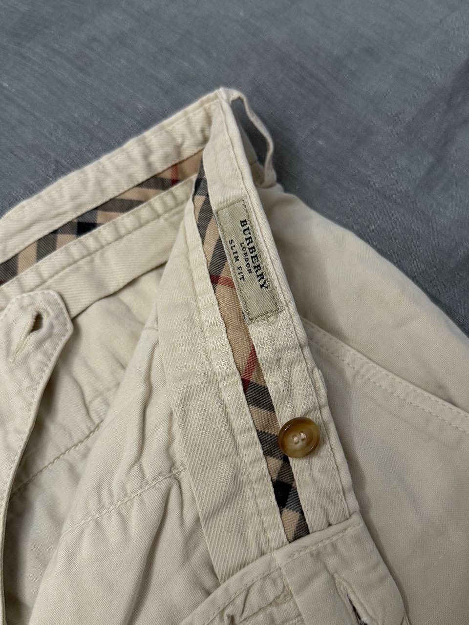 Burberry Burberry London Slim Fit Shorts – Classic Beige Size US 35 - 6 Thumbnail