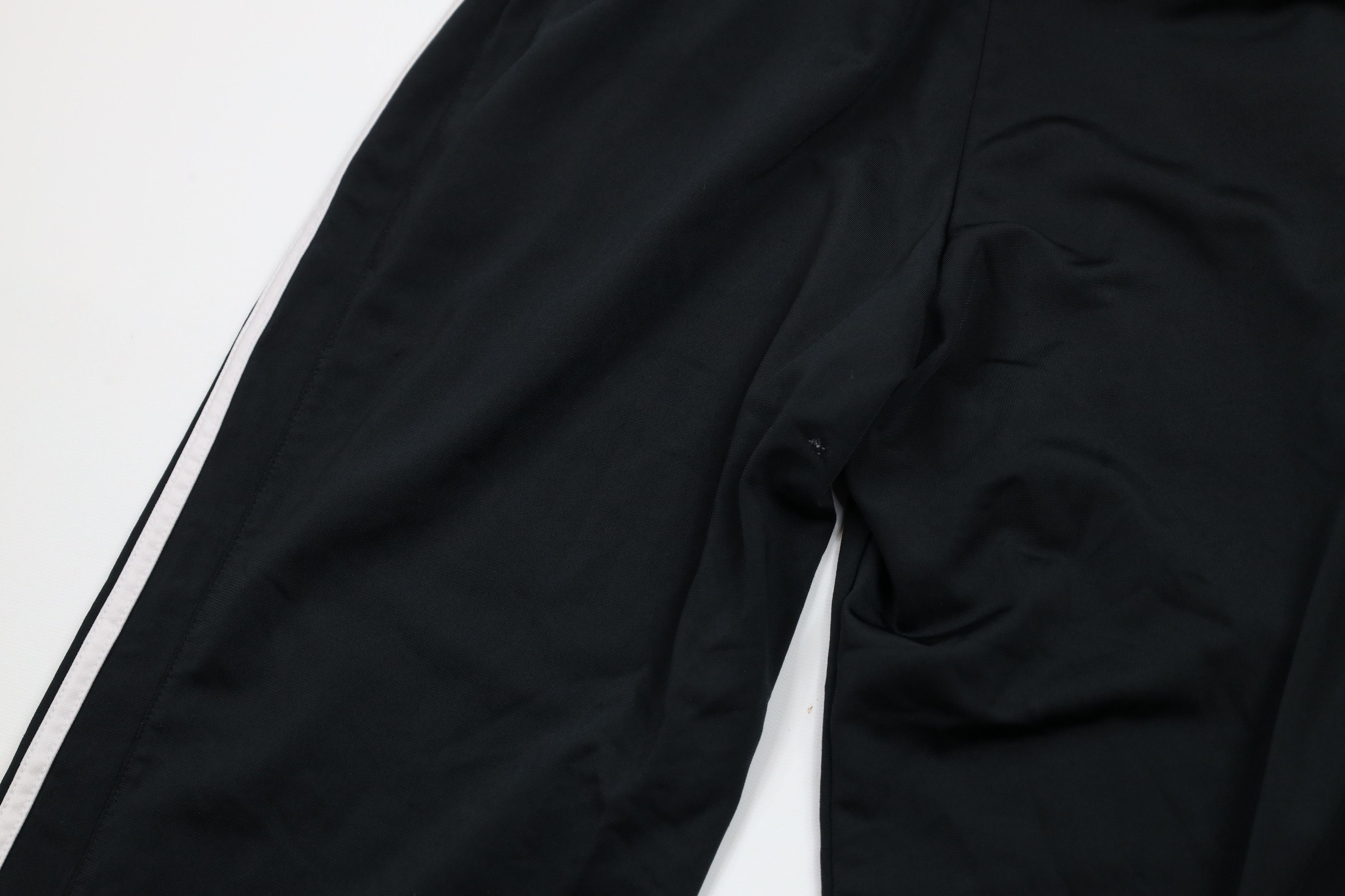 Adidas × Vintage Vintage Adidas Out Striped Tapered Leg Soccer Warm Up Pants Size US 34 / EU 50 - 13 Thumbnail