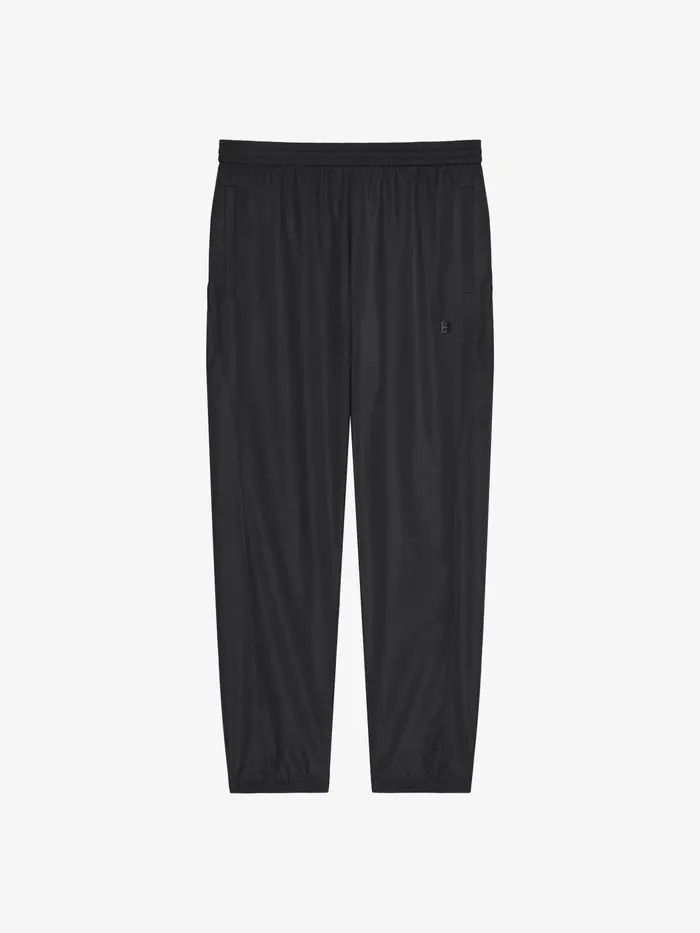 Givenchy o1w1db10426 Casual Trackpant in Black Size US 38 / EU 54 - 1 Thumbnail