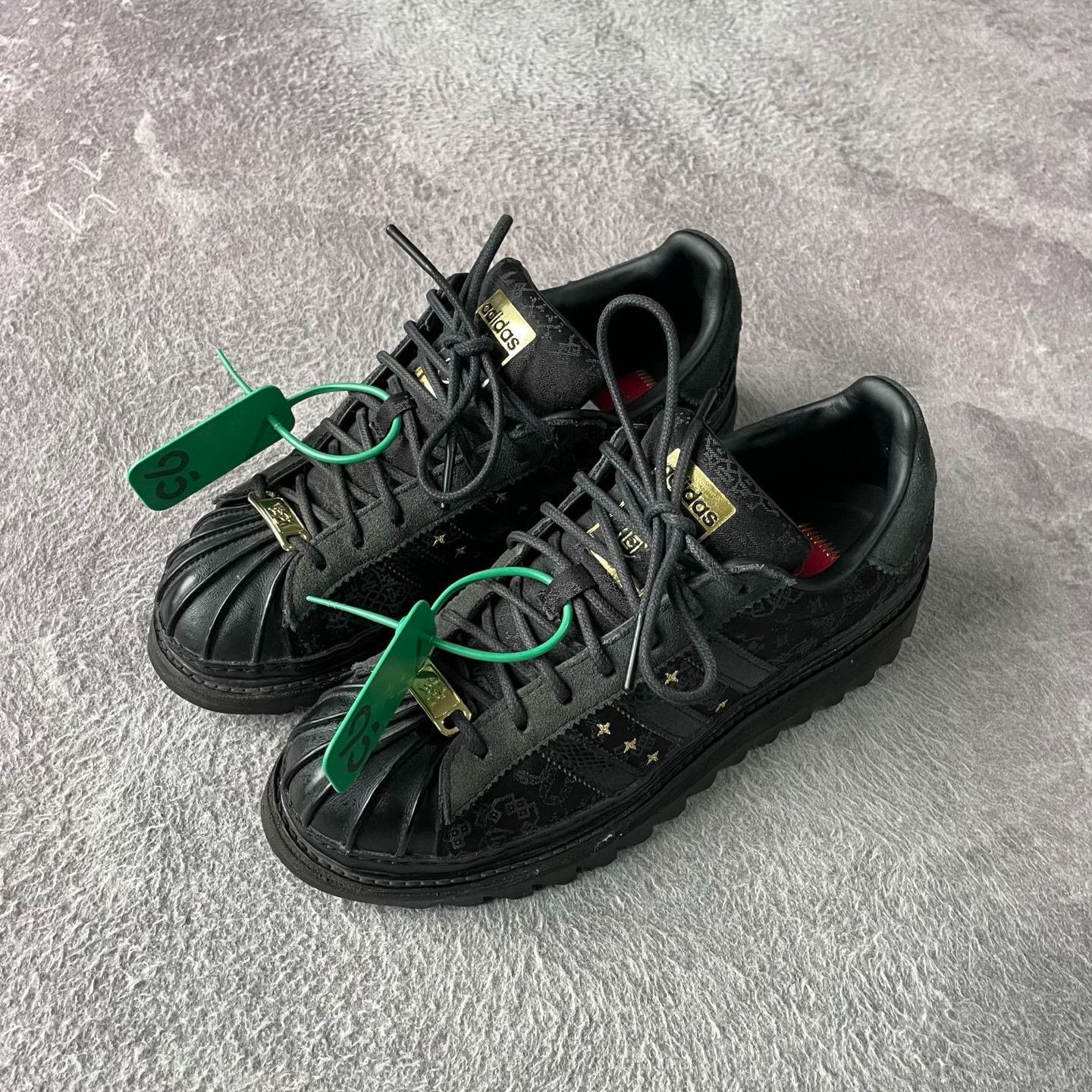 Adidas Adidas Lowtop Sneakers 40 Men Size US 7.5 / EU 40-41 - 1 Thumbnail