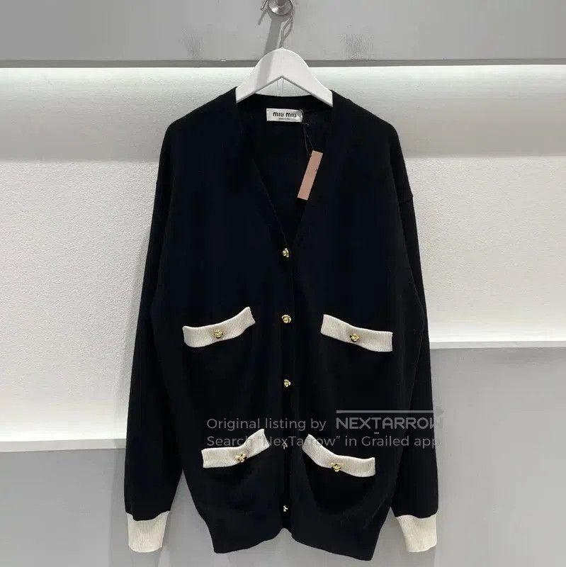 Miu Miu Miu Miu Black Cashmere Long Sleeve Cardigan . Size XXS / US 00 / IT 34 - 1 Thumbnail