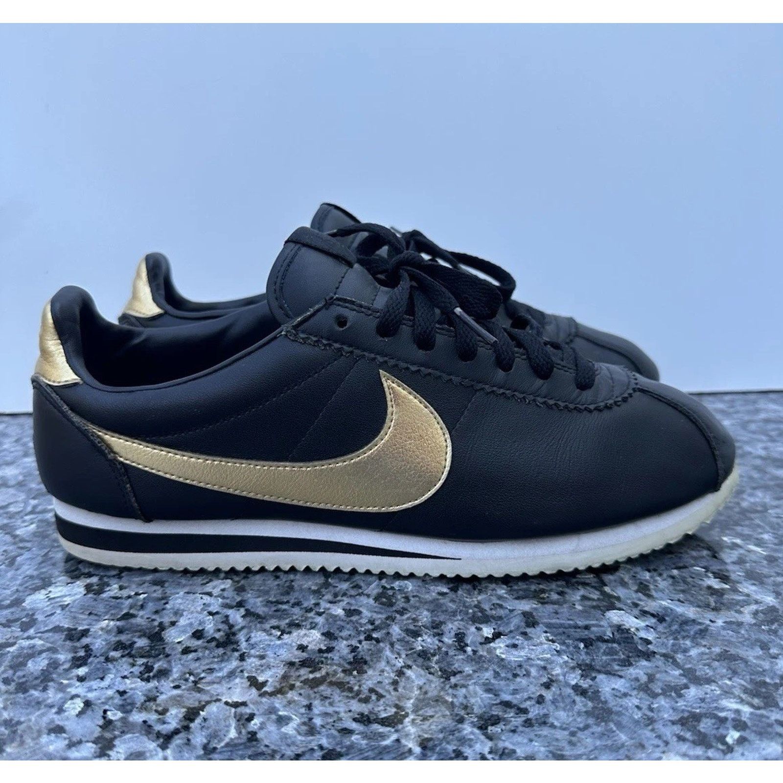 Nike Nike Cortez 902801-002 Classic Premium 45th Anniversary 9 Size US 9 / EU 42 - 1 Thumbnail