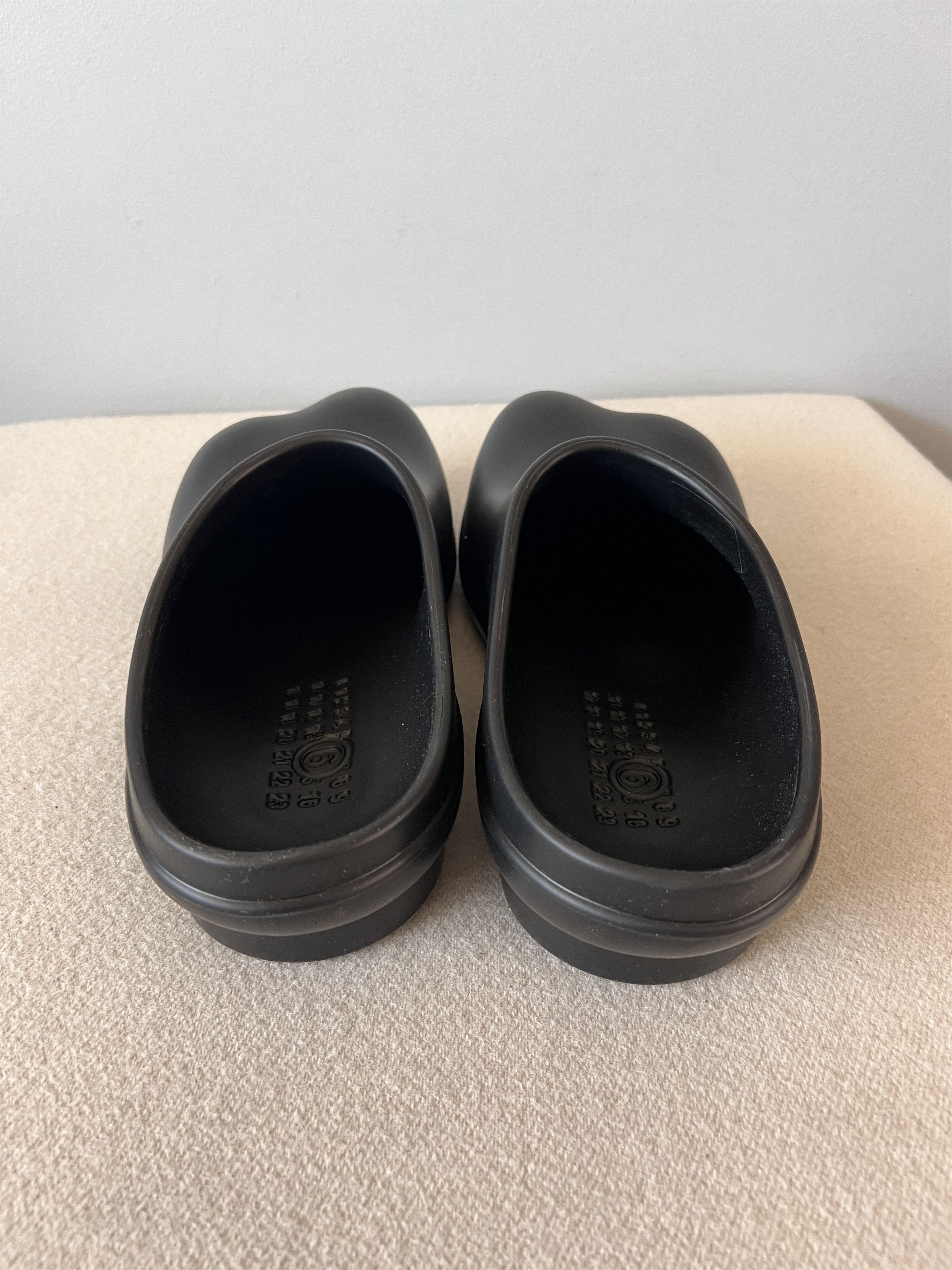 Maison Margiela MM6 Maison Margiela Anatomic EVA Clogs in Black Size US 11 / EU 44 - 5 Thumbnail