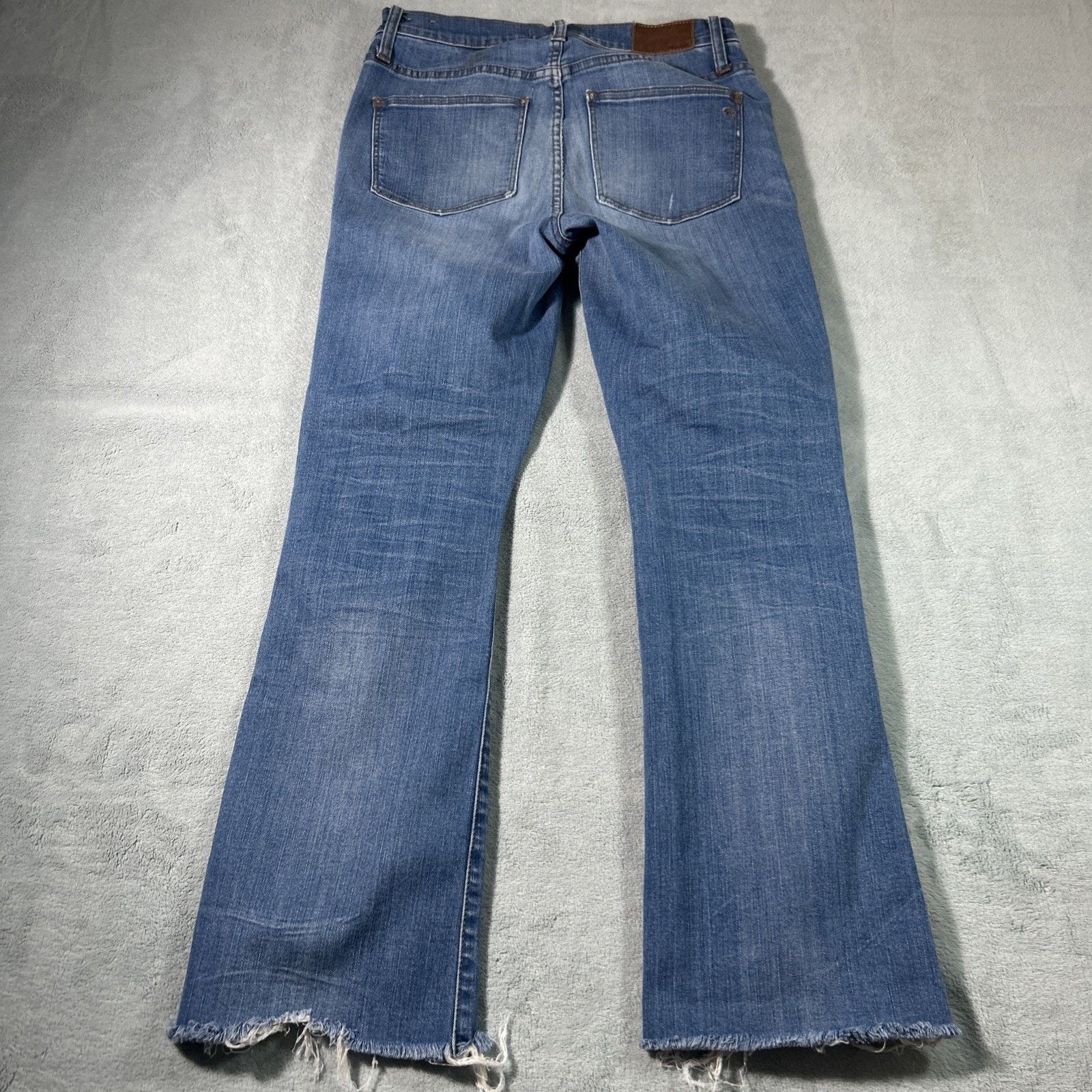Madewell Baggy Bootcut Jeans 28x26 Raw Hem Flare Hamilton Dojo Button Size 28" / US 6 / IT 42 - 2 Thumbnail
