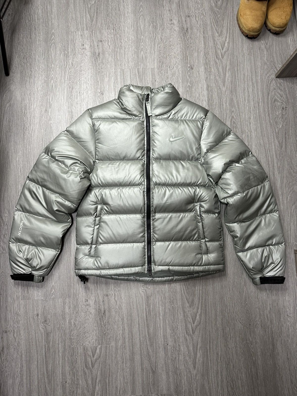 国内未発売⭐︎ナイキx NOCTA PUFFERジャケット シルバーXLサイズ新品 Nocta Puffer Jacket | Grailed
