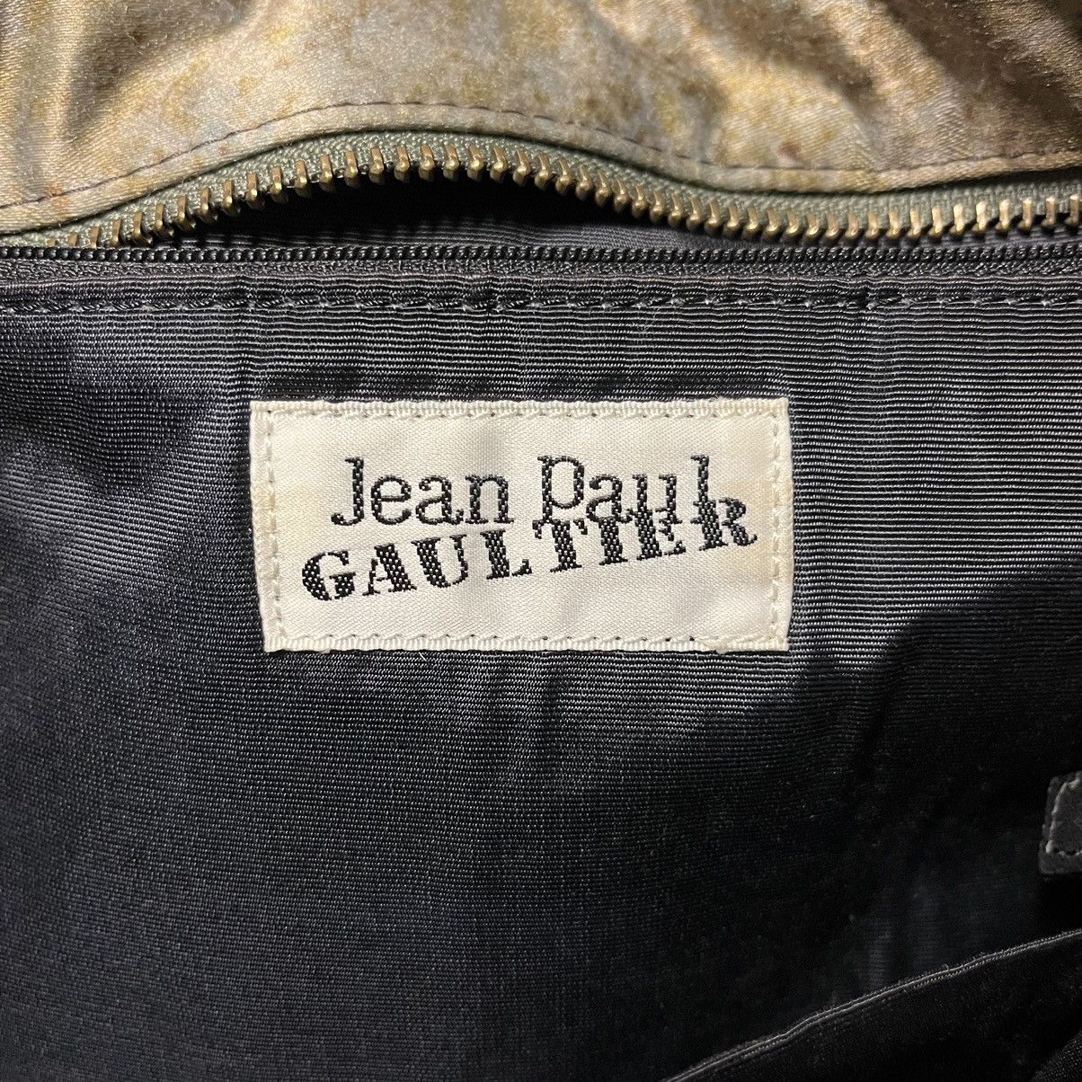 Jean Paul Gaultier × Vintage 1990’s Jean Paul GAULTIER Cyber Tanker Handbag Size ONE SIZE - 7 Thumbnail
