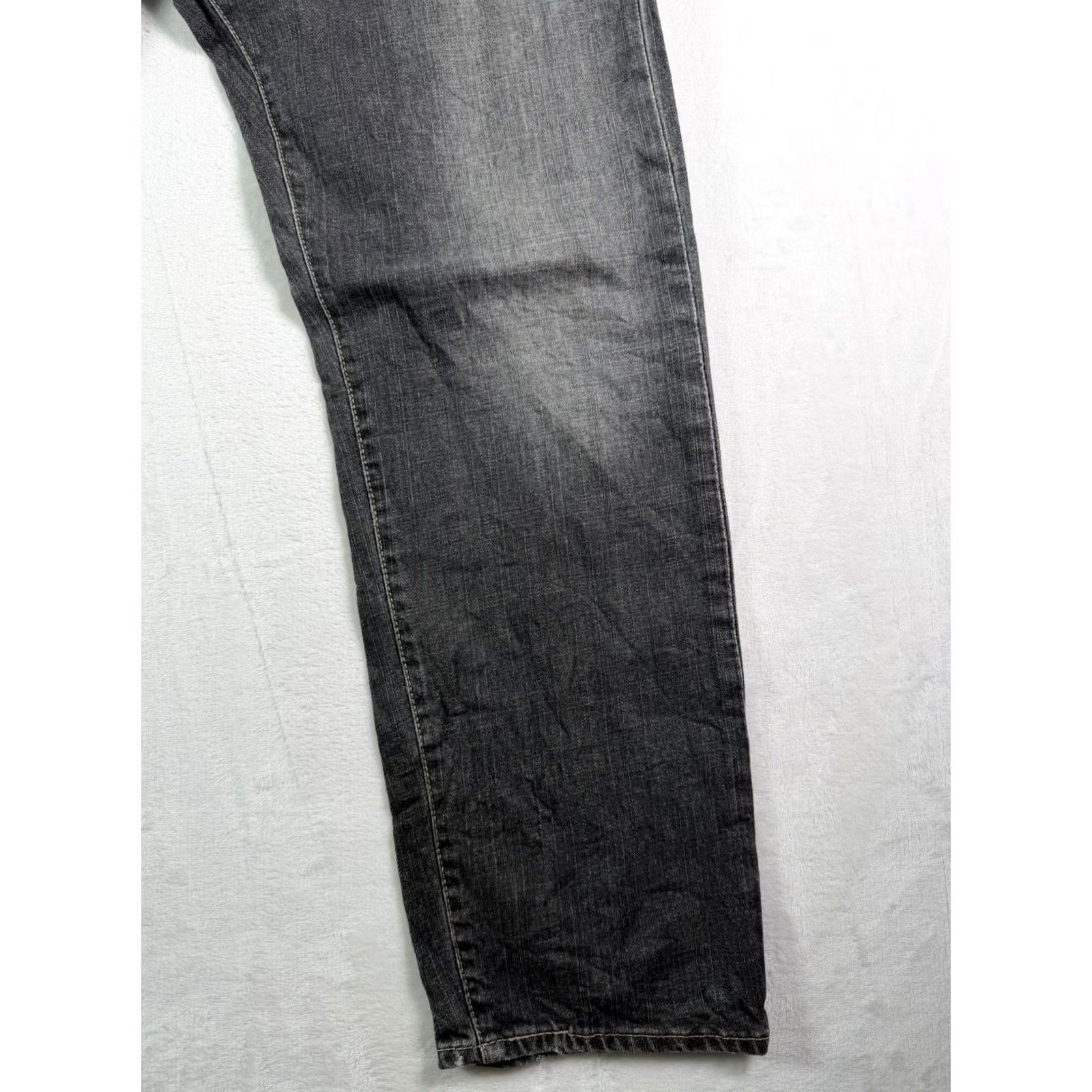 Levi's VINTAGE Levi's 520 Jeans Slim Distressed Black 34x30 Men Size US 34 / EU 50 - 4 Thumbnail