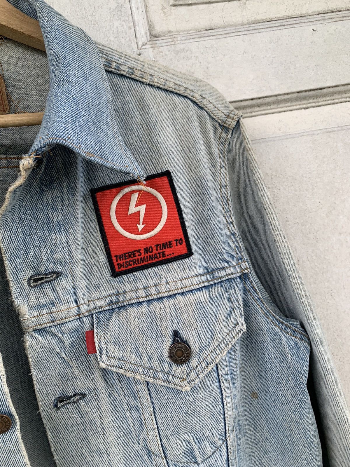 Levi's VINTAGE LEVIS JACKET MARILYNMANSON PATCHES DEAD TO THE WORLD Size US M / EU 48-50 / 2 - 3 Thumbnail
