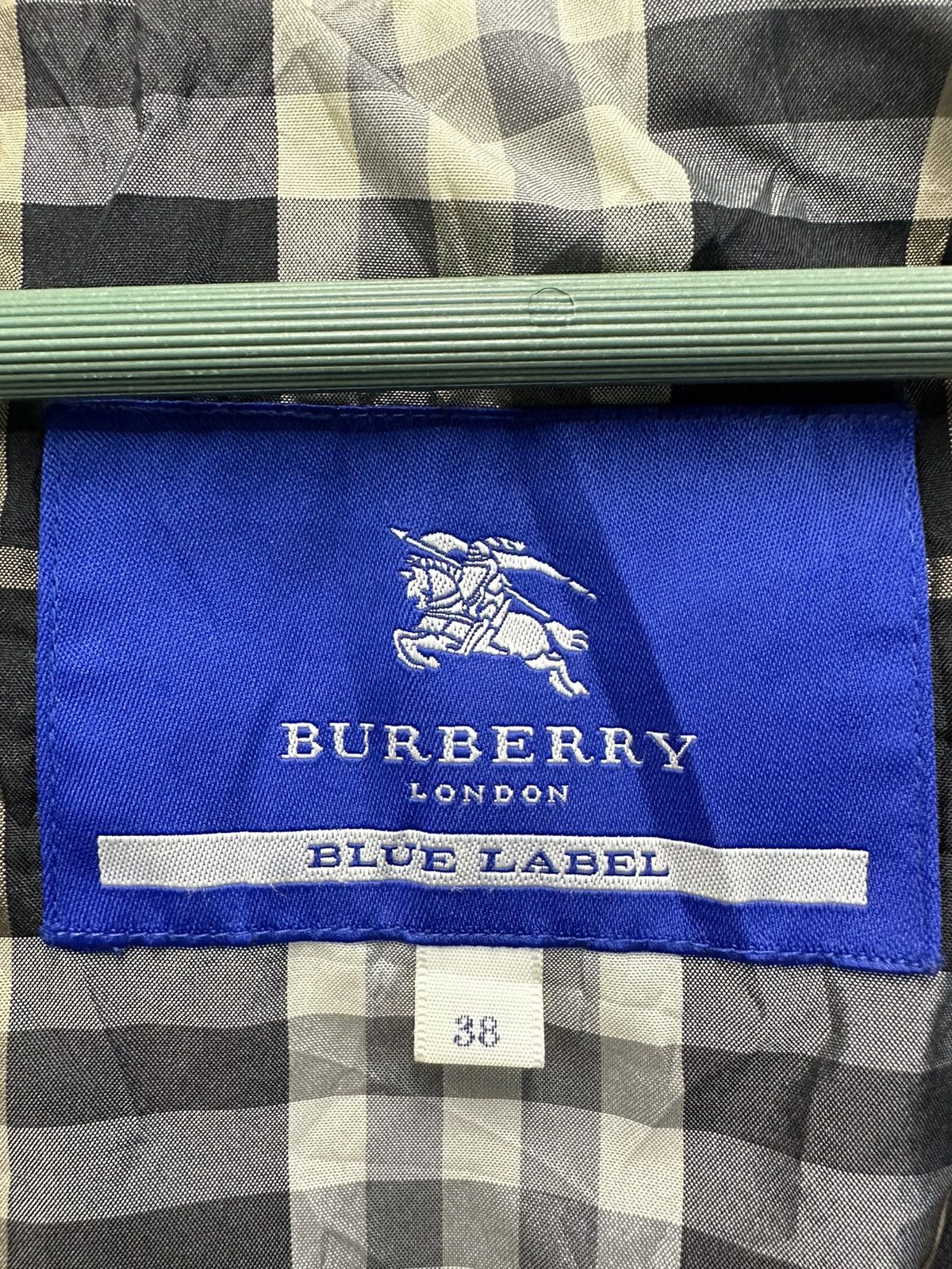 Burberry Burberry London Blue Label Quilted Down Parka MJ62 Size S / US 4 / IT 40 - 14 Thumbnail